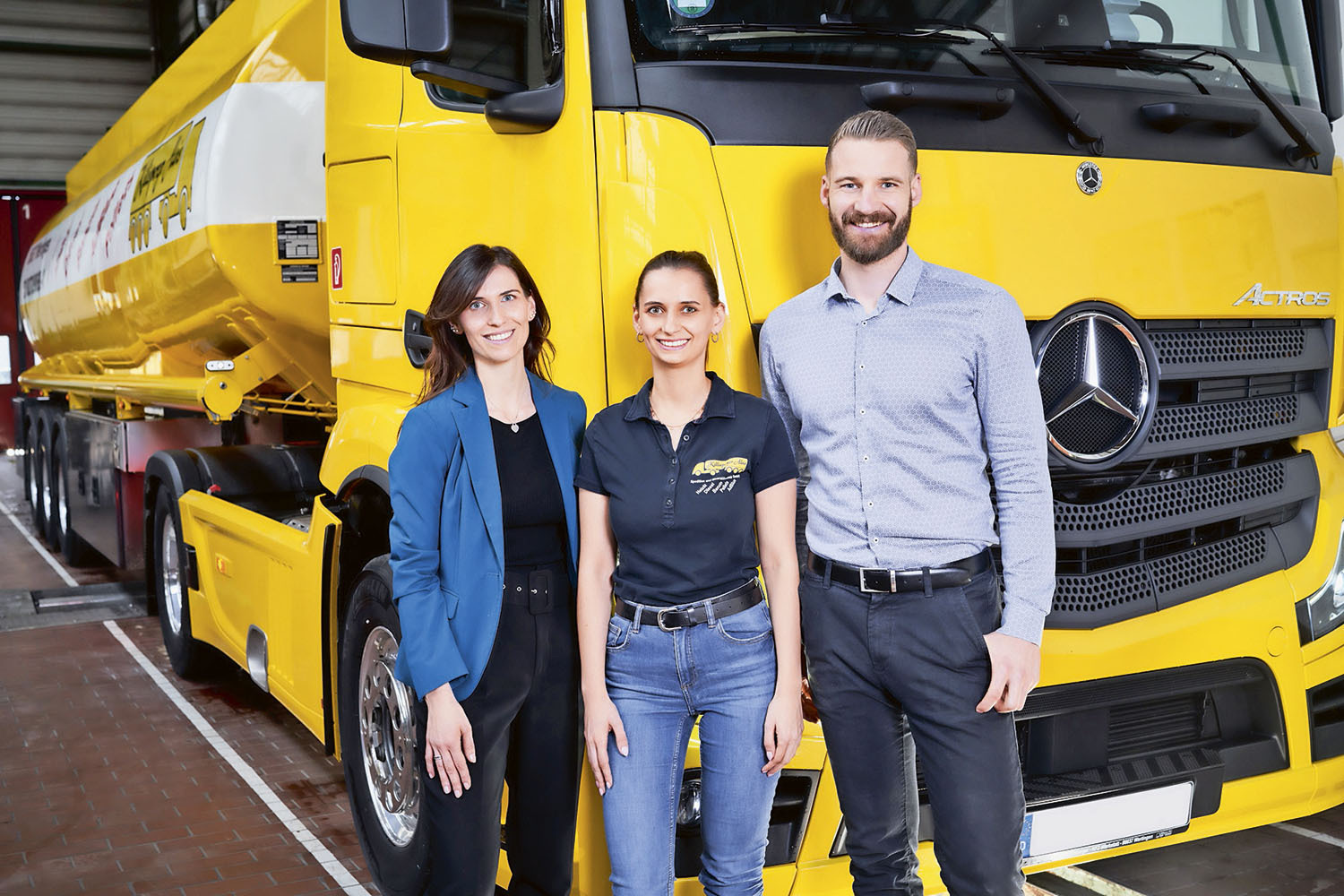 Das Team von Alois ­Killisperger arbeitet täglich daran, ­seine Kunden mit nachhaltigen ­Produkten und Dienstleistungen bei der Einsparung von CO₂ zu unterstützen. Foto: Alois Killisperger Spedition und Mineralölvertrieb GmbH