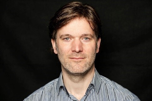 Florian Stiehler verlässt nach fast 3 Jahren das Saatstheater Augsburg. Fotoquelle: Jan-Pieter Fuhr