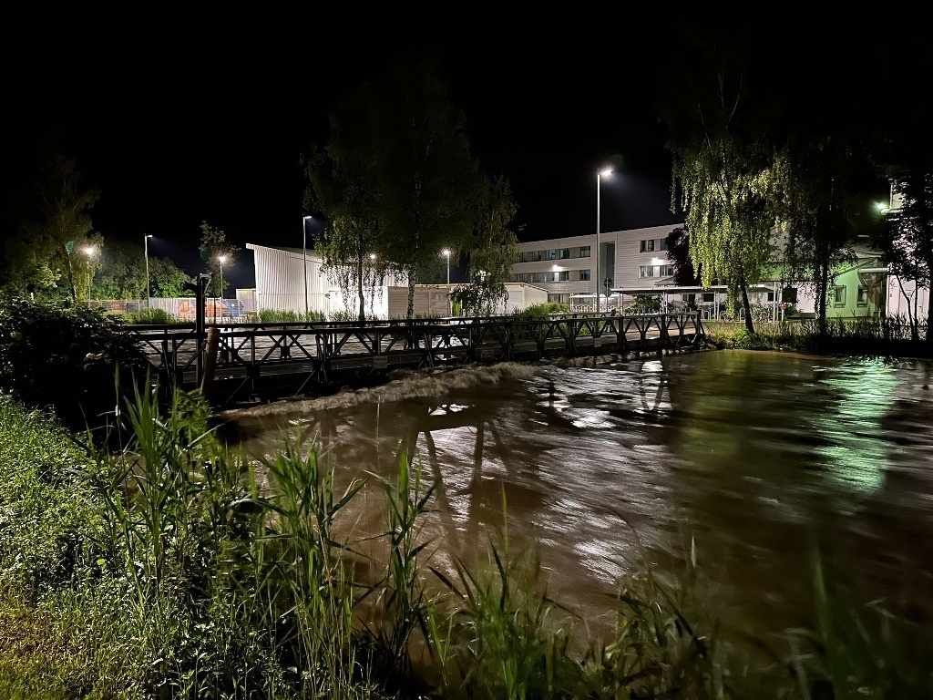Das Hochwasser hat auch die BWF Group getroffen, die direkt in Flussnähe liegt. Foto: BWF Group