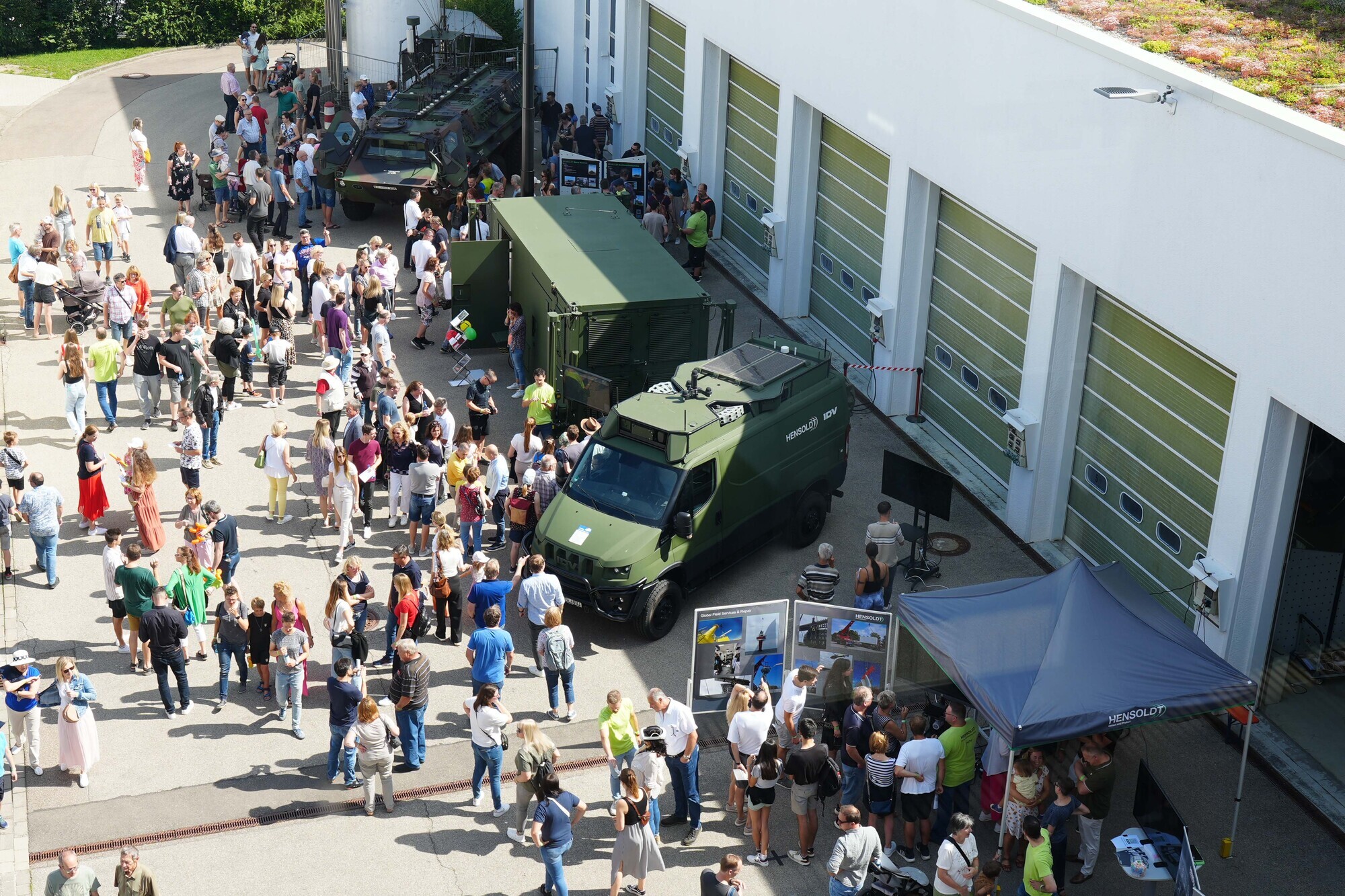 Das Unternehmen Hensoldt richtete einen Familientag am Standort Ulm aus.