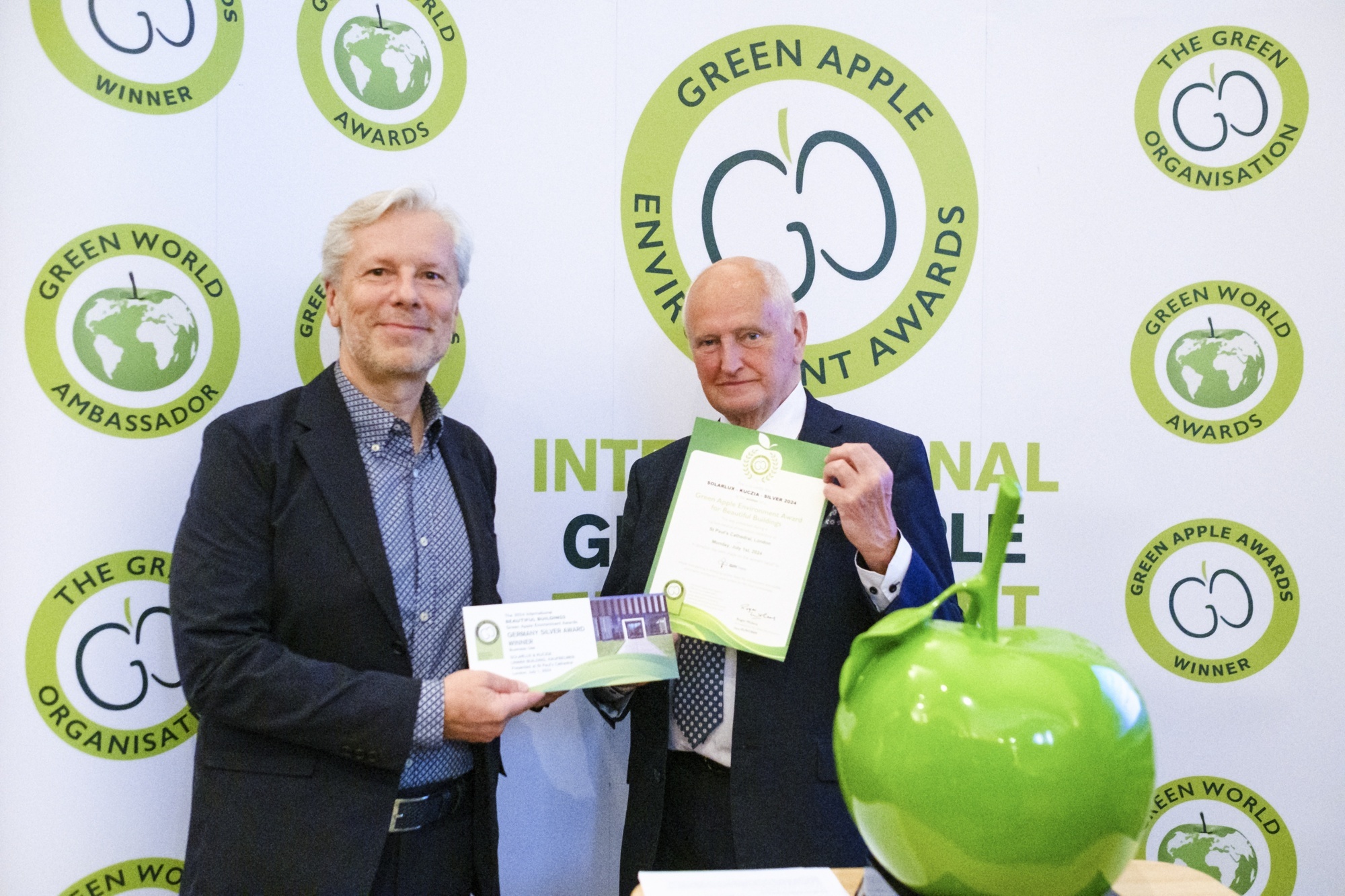Linara Kaufbeuren freut sich über die Auszeichnung "Beautiful Buildings Award"