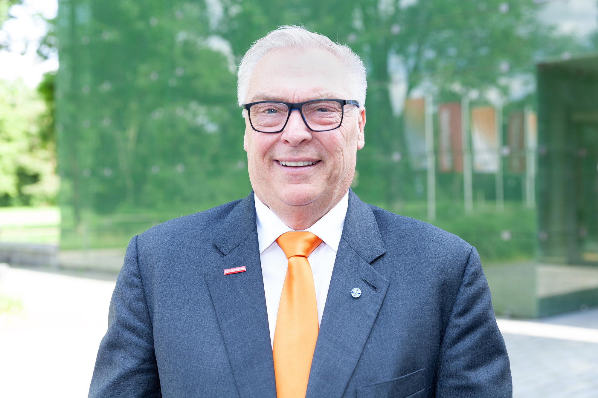 Die Vollversammlung der HWK Schwaben hat Hans-Peter Rauch erneut zum Präsidenten gewählt. Foto: HWK Schwaben