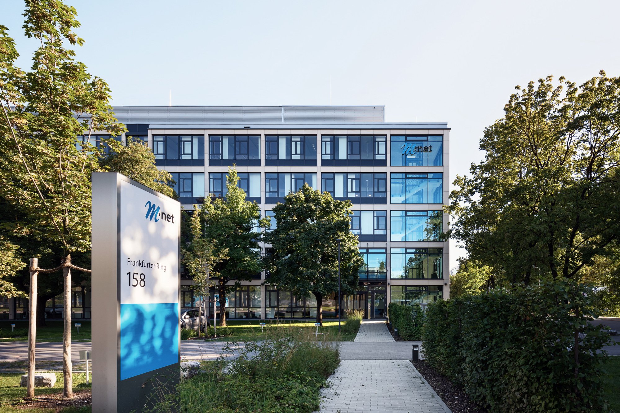 Symbolbild. Der Glasfaseranbieter M-net war im Geschäftsjahr 2023 erneut klimaneutral. Foto: M-net