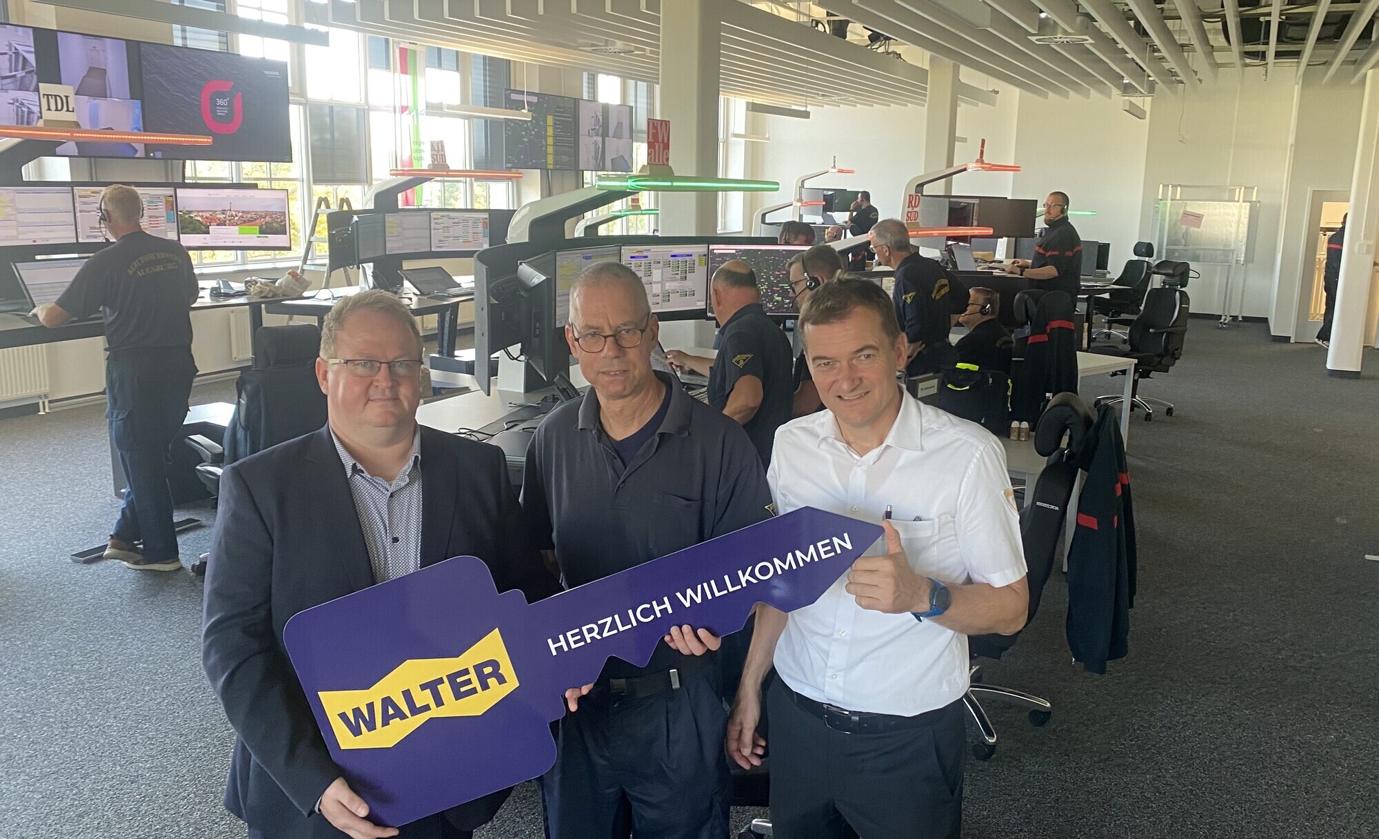 Von links: Marc Zelenka von der Walter Beteiligungen und Immobilien AG heißt Stefan Würz, Leiter ILS, und Dr. Andreas Graber, Le