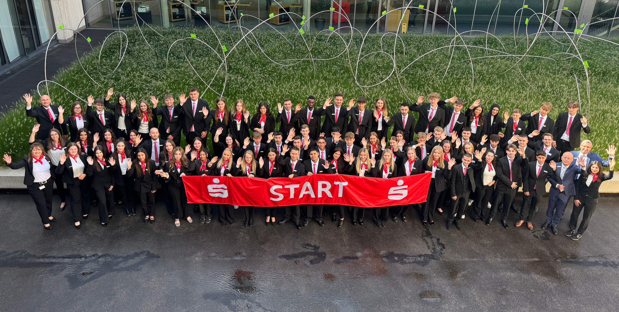Ausbildungsstart bei der Sparkasse Schwaben-Bodensee, Bildquelle: Sparkasse Schwaben-Bodensee