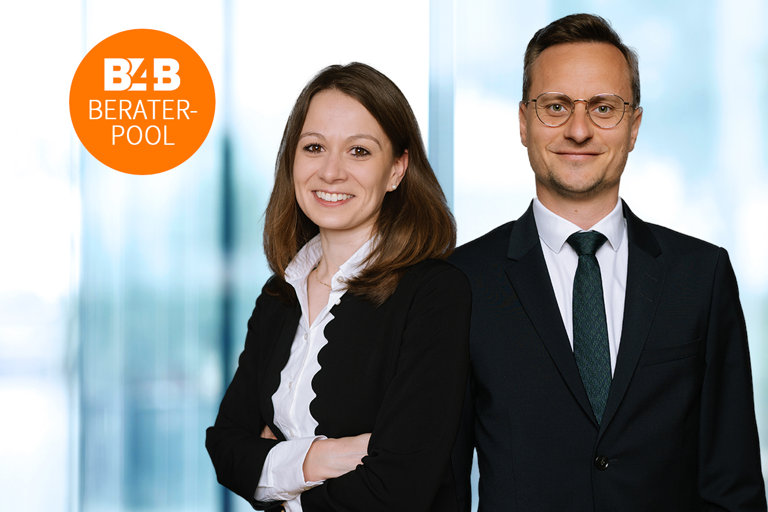von links: Kerstin Ducke (Rechtsanwältin) und Dr. Viktor Stepien (Partner, Rechtsanwalt). Foto: SONNTAG