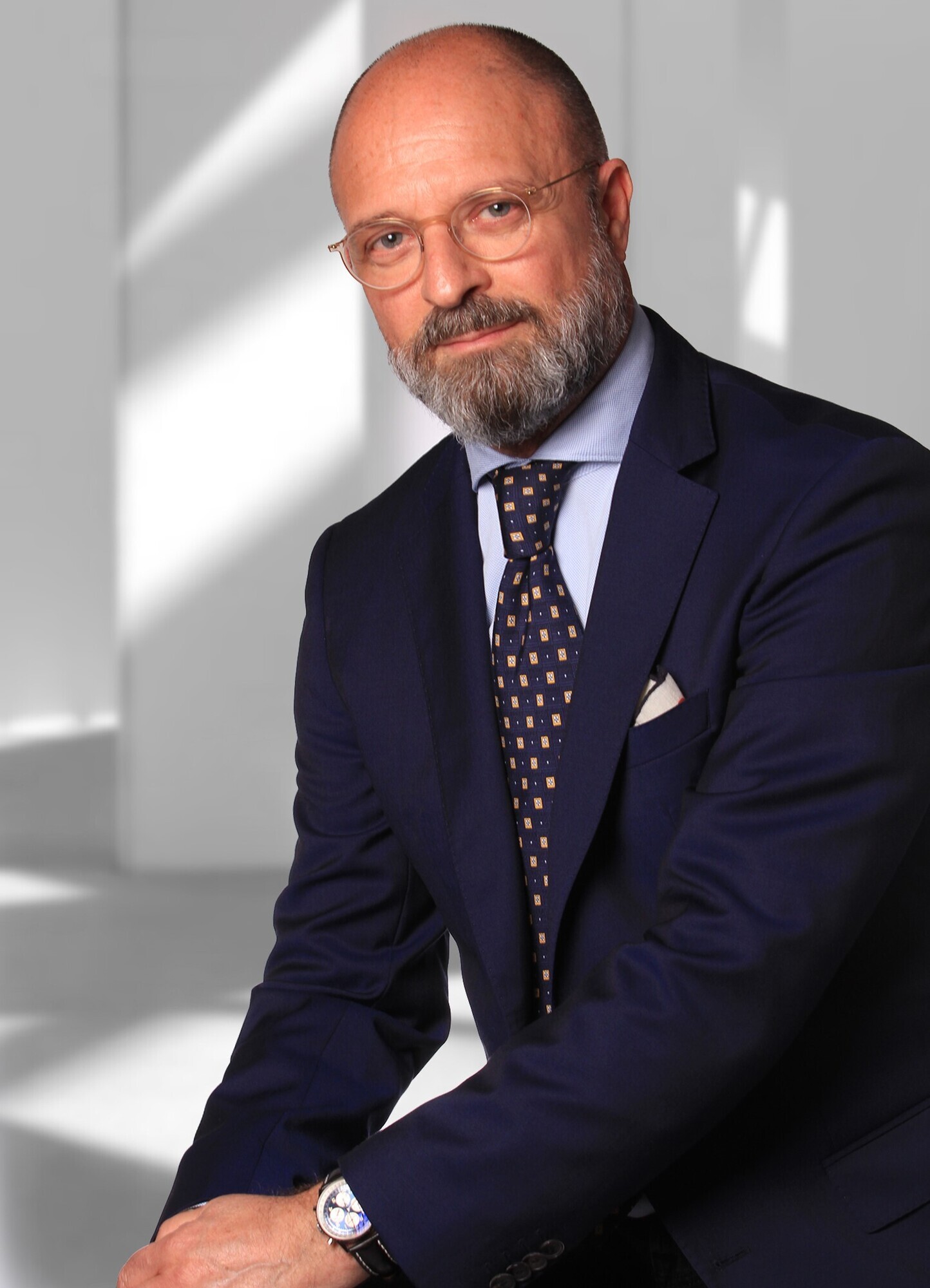 Sergio Rizzi (oben), CEO der Renk Italia Srl, wird gemeinsam mit Admiral Pier-Federico Bisconti, Chairman of the Board bei der R