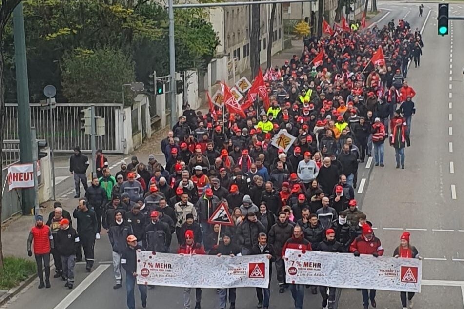 Die IG Metall streikt aktuell, unter anderem bei MAN Energy Solutions, Manroland und Renk. Foto: IG Metall Geschäftsstelle Augsburg