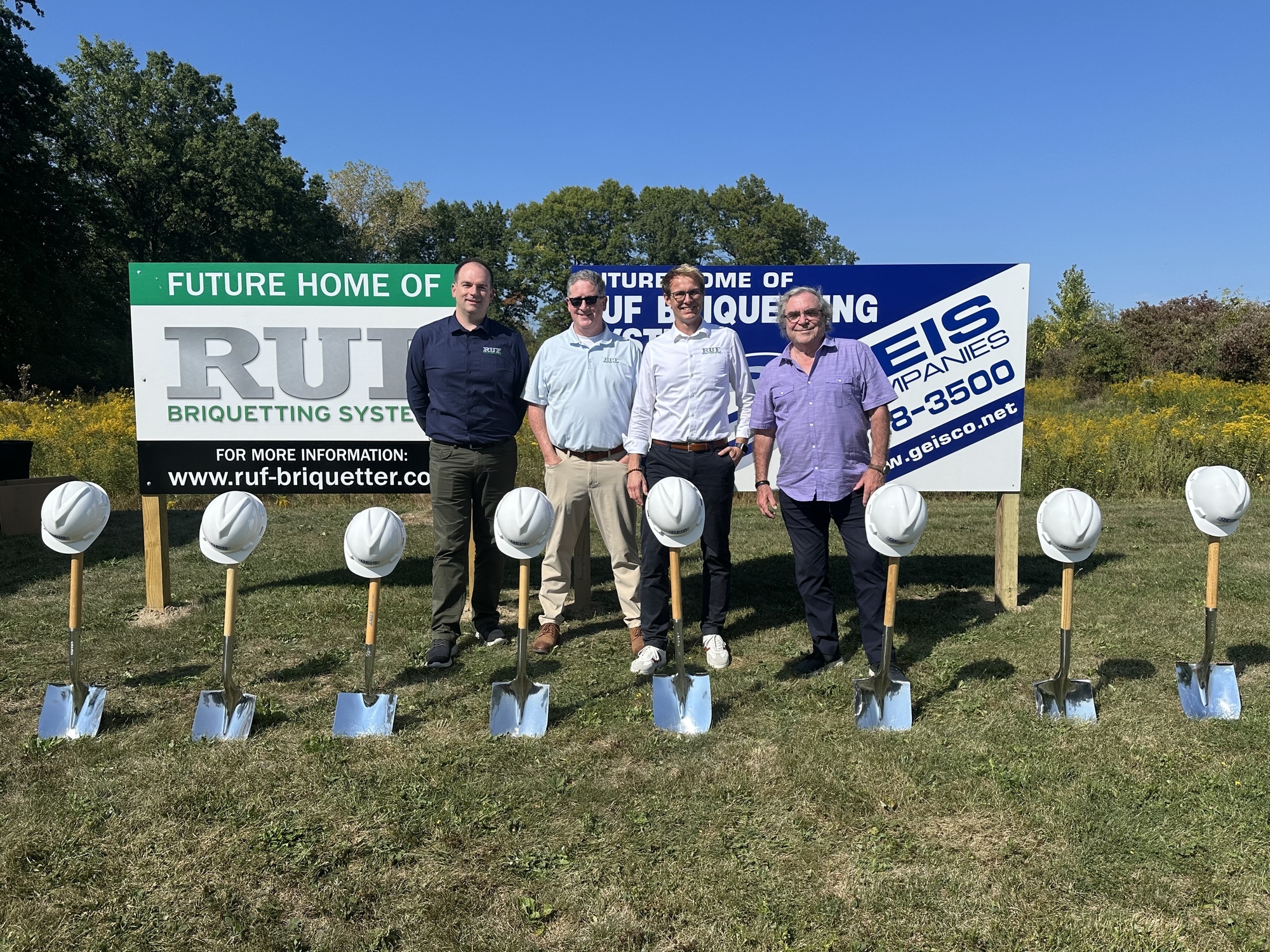 Am 18. September 2024 setzte Ruf Maschinenbau den Spatenstich für ein neues Firmengebäude im US-amerikanischen North Ridgeville