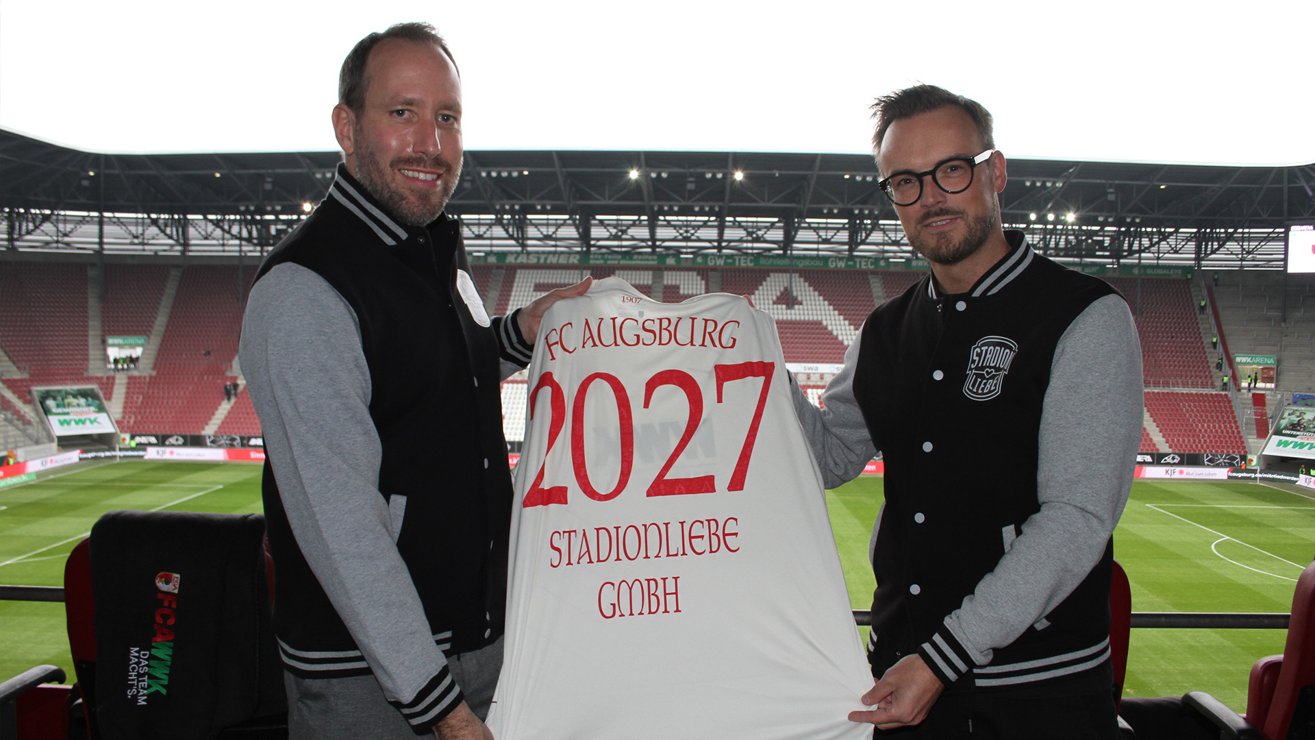 Der FC Augsburg verkündet eine Partnerschaft mit Stadionliebe GmbH. Foto: FC Augsburg