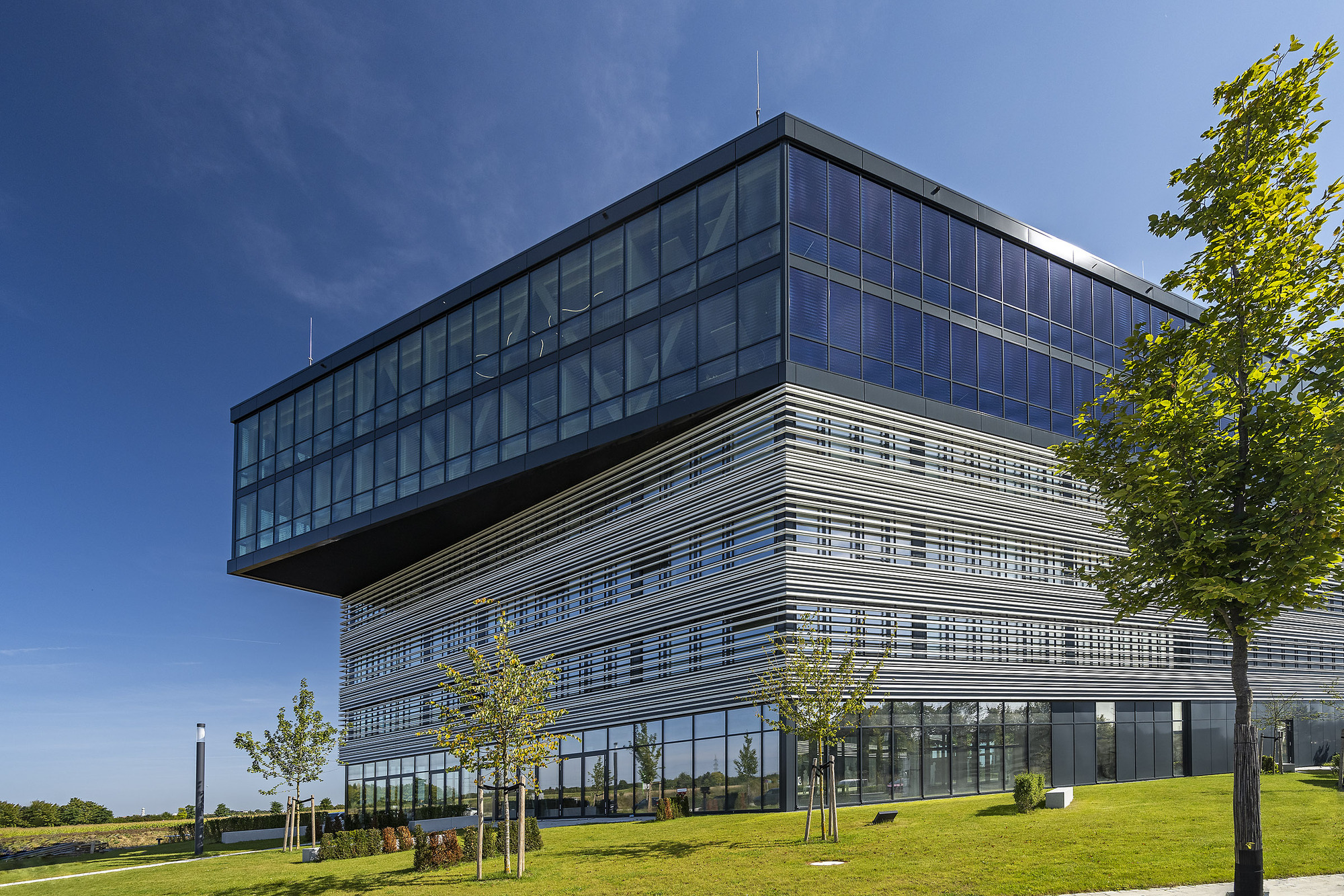 Das Weitblick 1.7 im Innovationspark Augsburg. Foto: Eckhart Matthäus für KRAGLER Immobilien GmbH