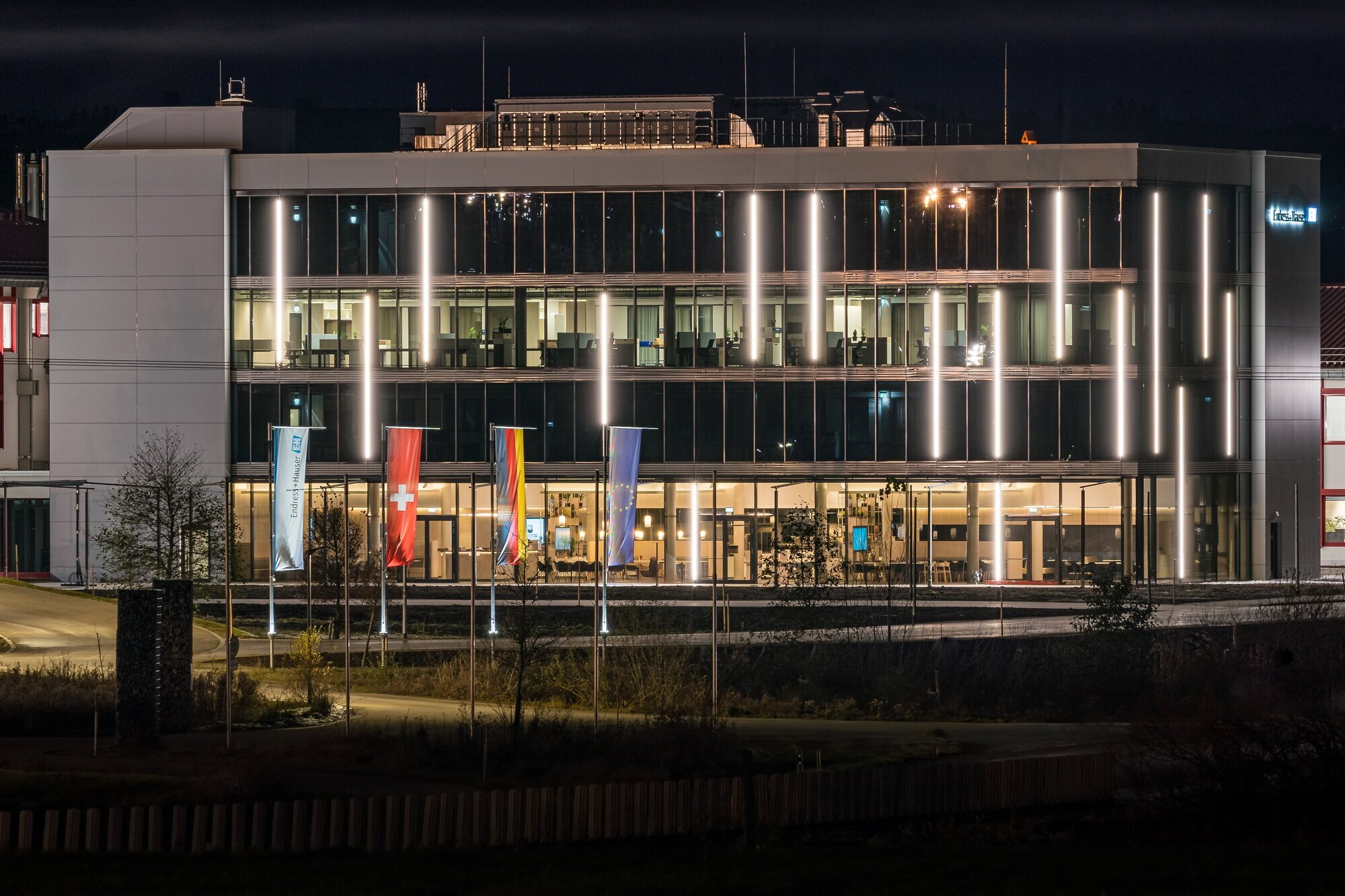 Das neue Produkt- und Entwicklungszentrum von Endress+Hauser Temperature+System Products am Hauptstandort in Nesselwang.