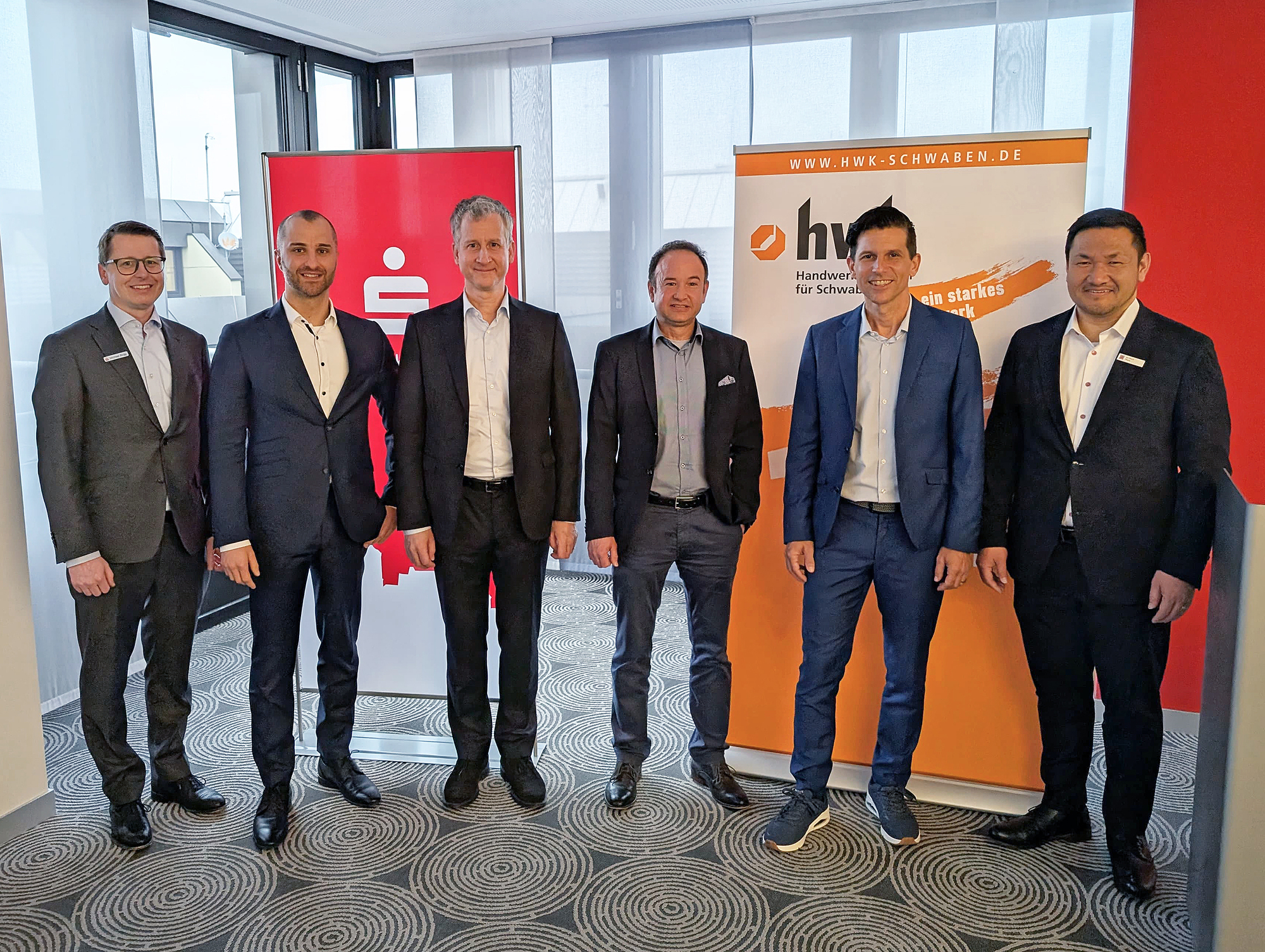Von links: Michael Rogg, Andreas Steinbacher, Marc Deisenhofer, Kilian Biechele, Markus Prophet und An Minh Pham, Foto: Dominik