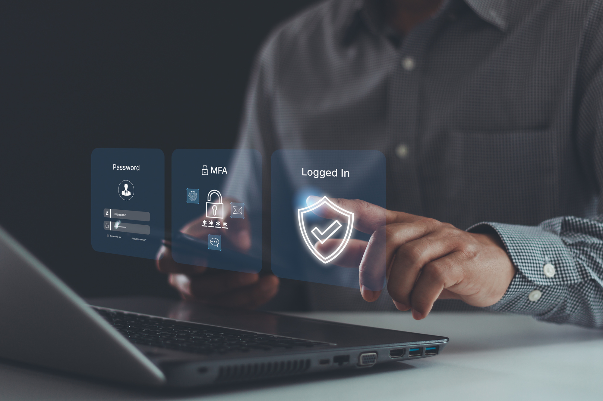 Symbolbild. Multi-Faktor-Authentifizierung ist ein Branchenstandard, um Daten effizient zu schützen. Foto: stock.adobe.com / THAWEERAT
