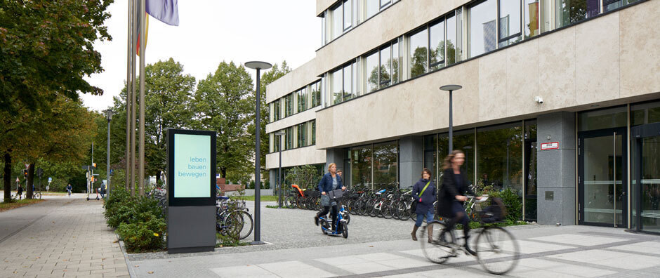 Das Bayerische Staatsministerium für Wohnen, Bau und Verkehr.