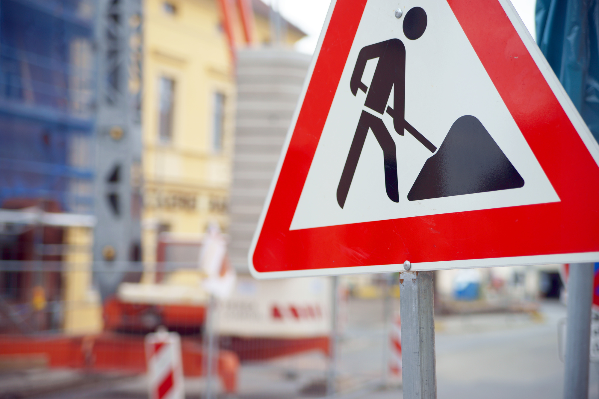 Symbolbild: Aktuelle und kommende Baustellen im Stadtgebiet Augsburg. Foto: stock.adobe.com / PhotographyByMK