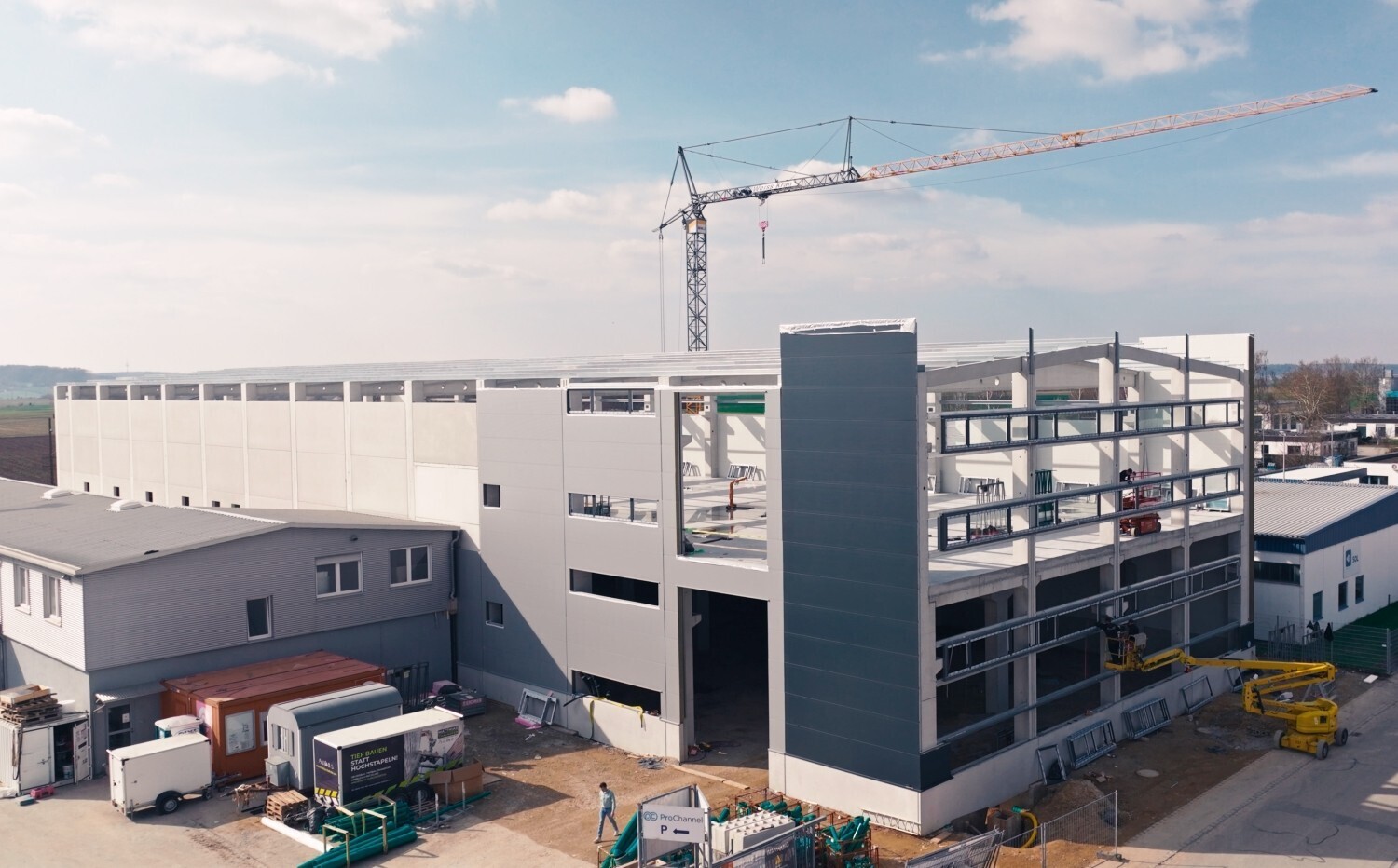 Neubau der Winch Industry GmbH im Industriegebiet Gersthofen bei Augsburg.