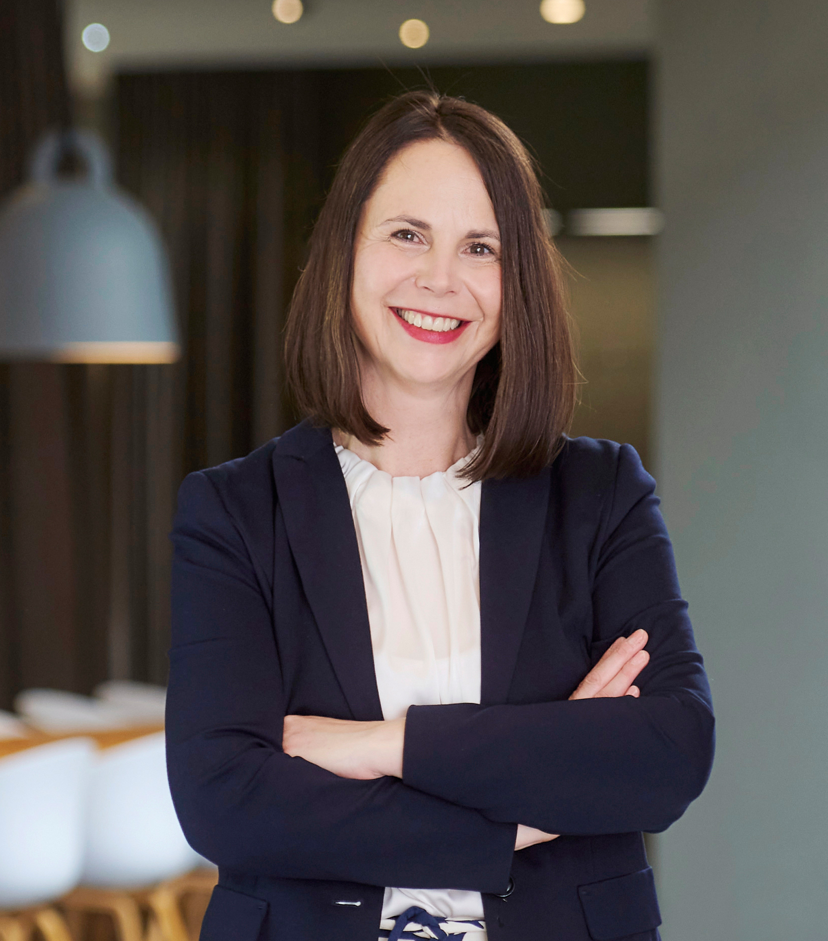 Ulrike Pesta wird zum 1. August die Gesamtleitung des Vertriebskanals Küchen- und Möbelhandel bei BSH Hausgeräte übernehmen. Foto: BSH