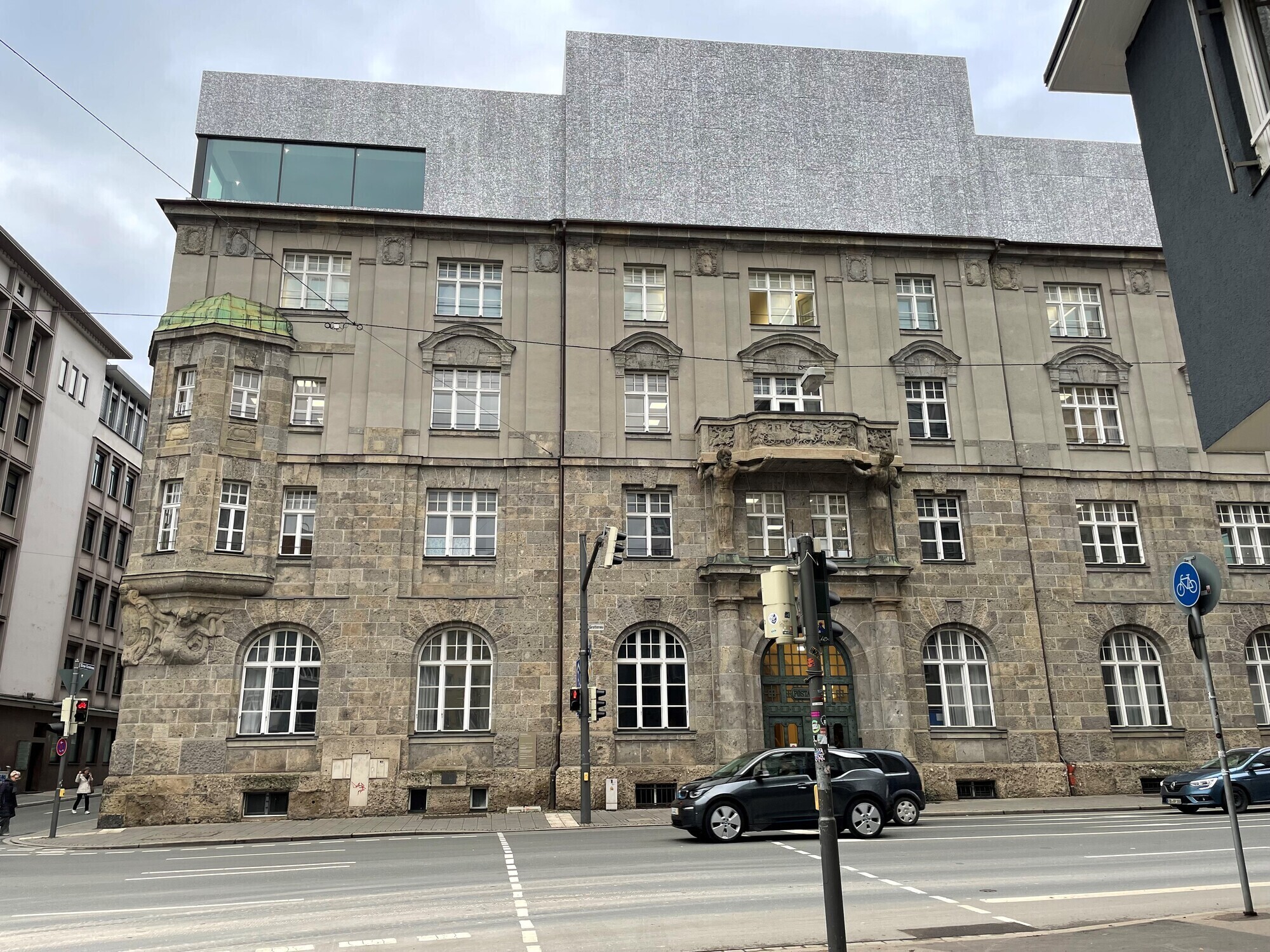 Das Augsburger Ordnungsamt zieht um. Von 22. September bis 2. Oktober ziehen dann die Abteilungen des Sicherheitsrechts und der Veranstaltungen, Sondernutzungen, Gewerbe sowie Gaststätten in die Grottenau um. Foto: B4BSCHWABEN.de