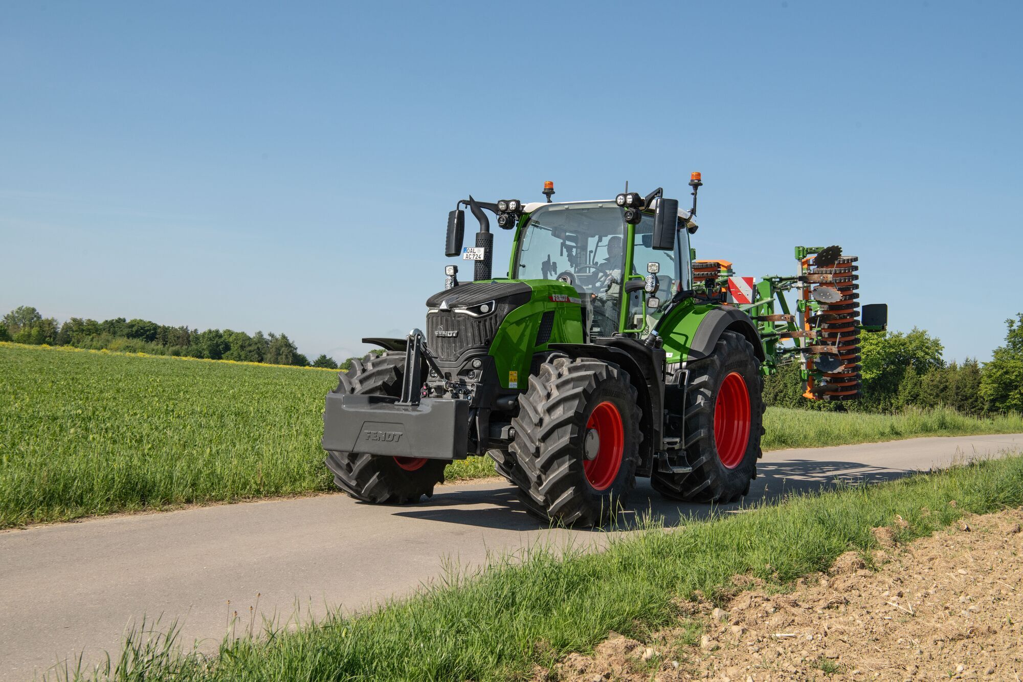 Modelle der Fendt 700 Vario-Serie zählen zu den beliebtesten Traktoren in Deutschland. Foto: AGCO / Fendt