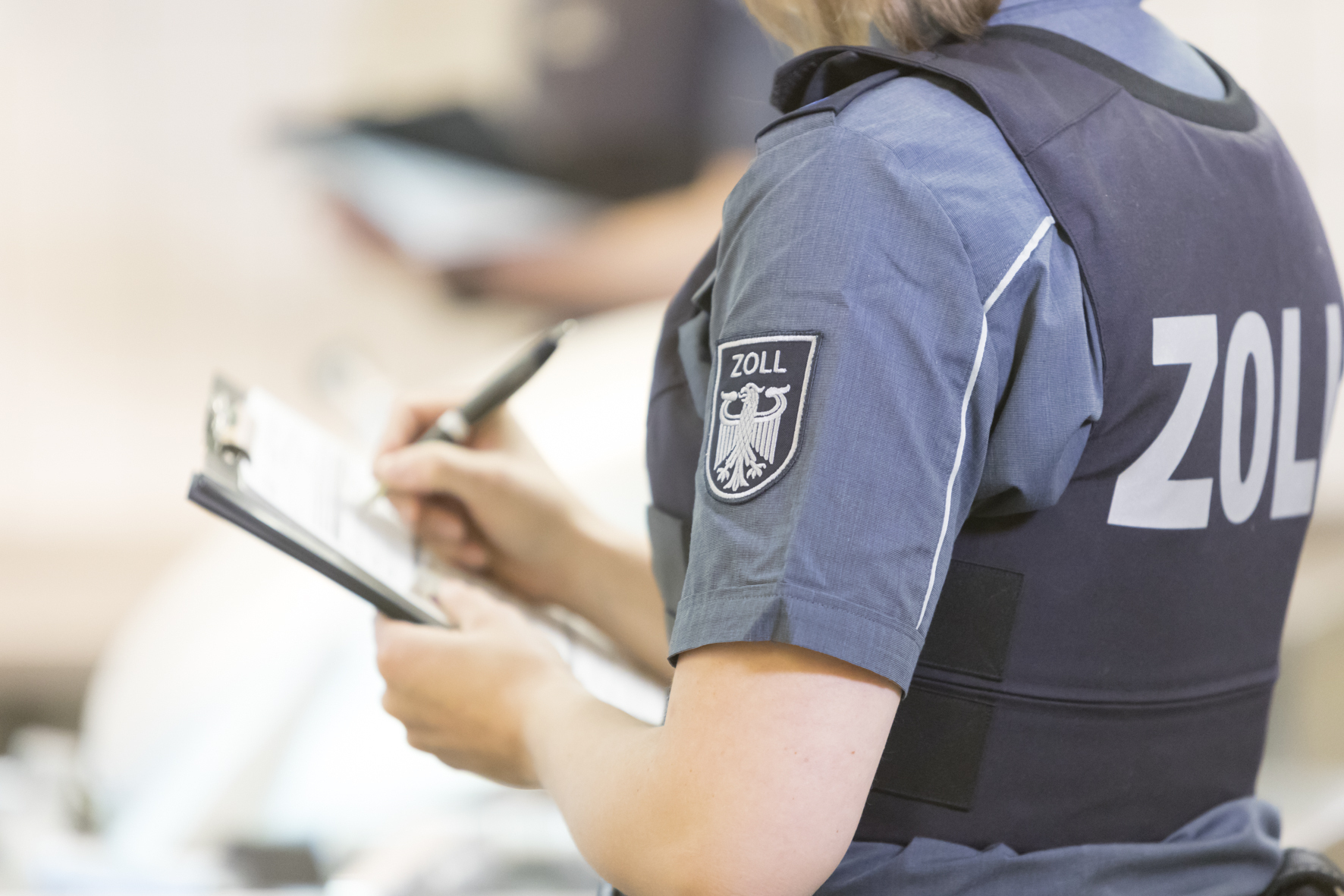 46 Nachwuchskräfte starten beim Hauptzollamt Augsburg. Fotoquelle: Generalzolldirektion