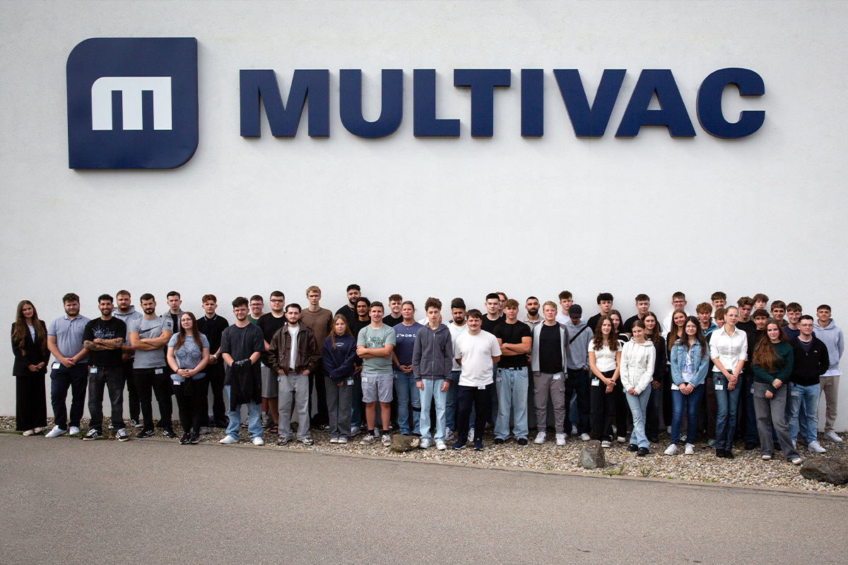 Bei der Multivac Group starten 2025 allein am Hauptsitz Wolfertschwenden 50 neue Auszubildende. Foto: Multivac