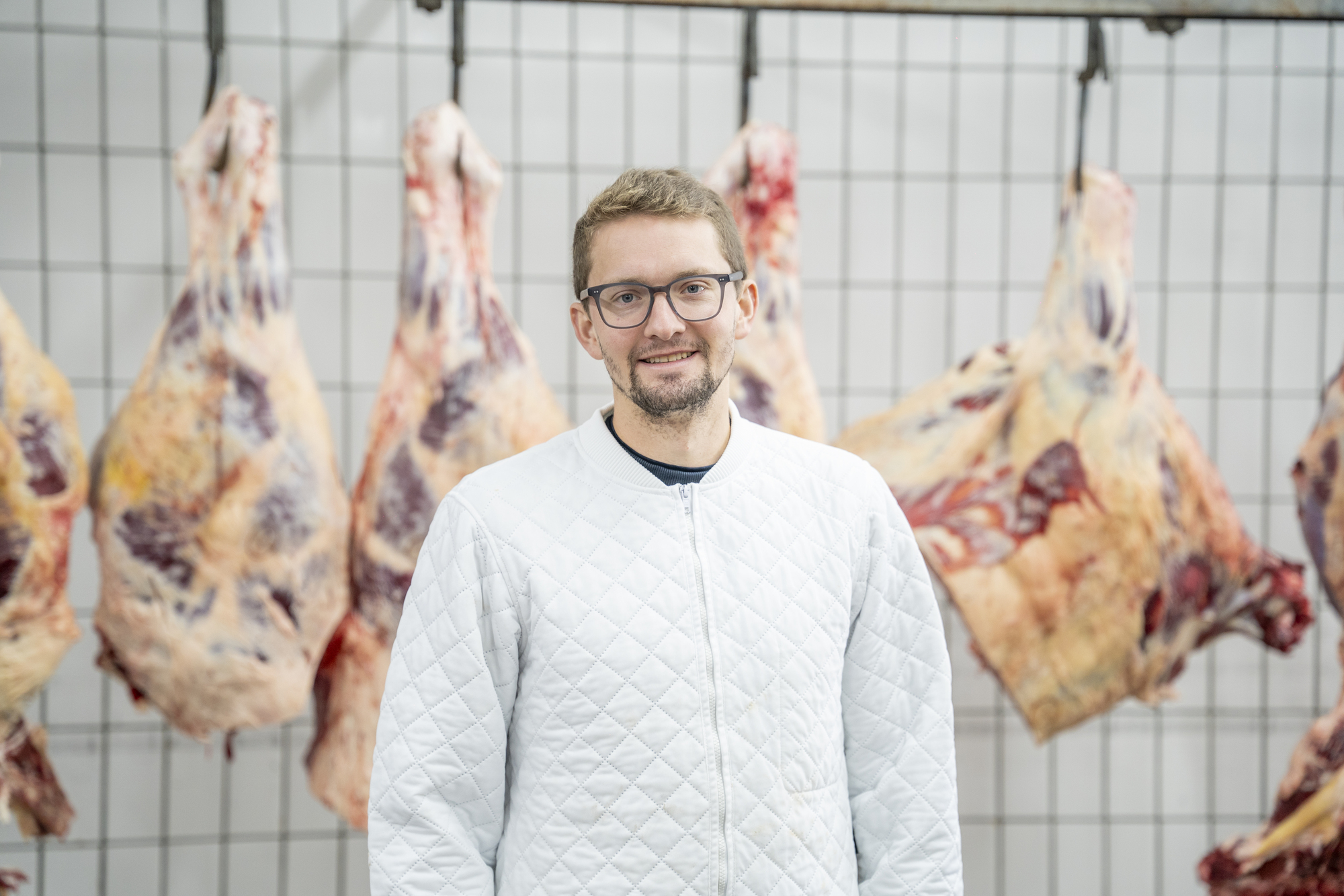 Werner Schmid jun. hat im Rahmen der Sanierungsmaßnahmen die Geschäftsführung der Metzgerei Schmid übernommen. Foto: Metzgerei Schmid