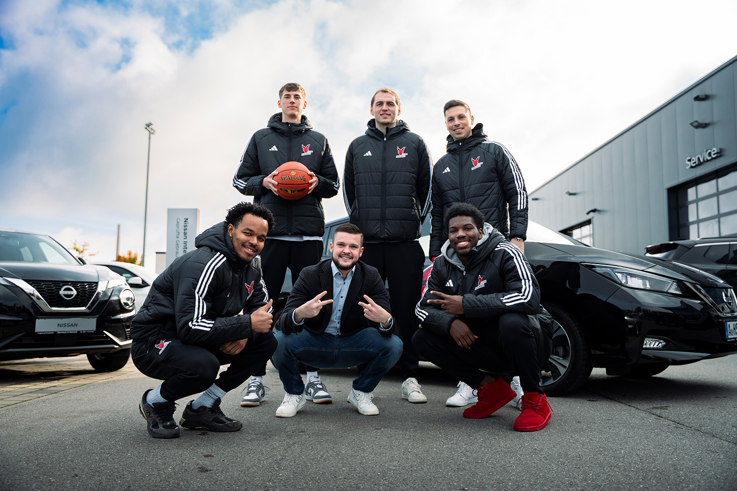 Harnisch &amp; Schmid ist neuer Auto-Partner der Kangaroos. Foto: Huber &amp; Hölzl, im Auftrag von Harnisch &amp; Schmid