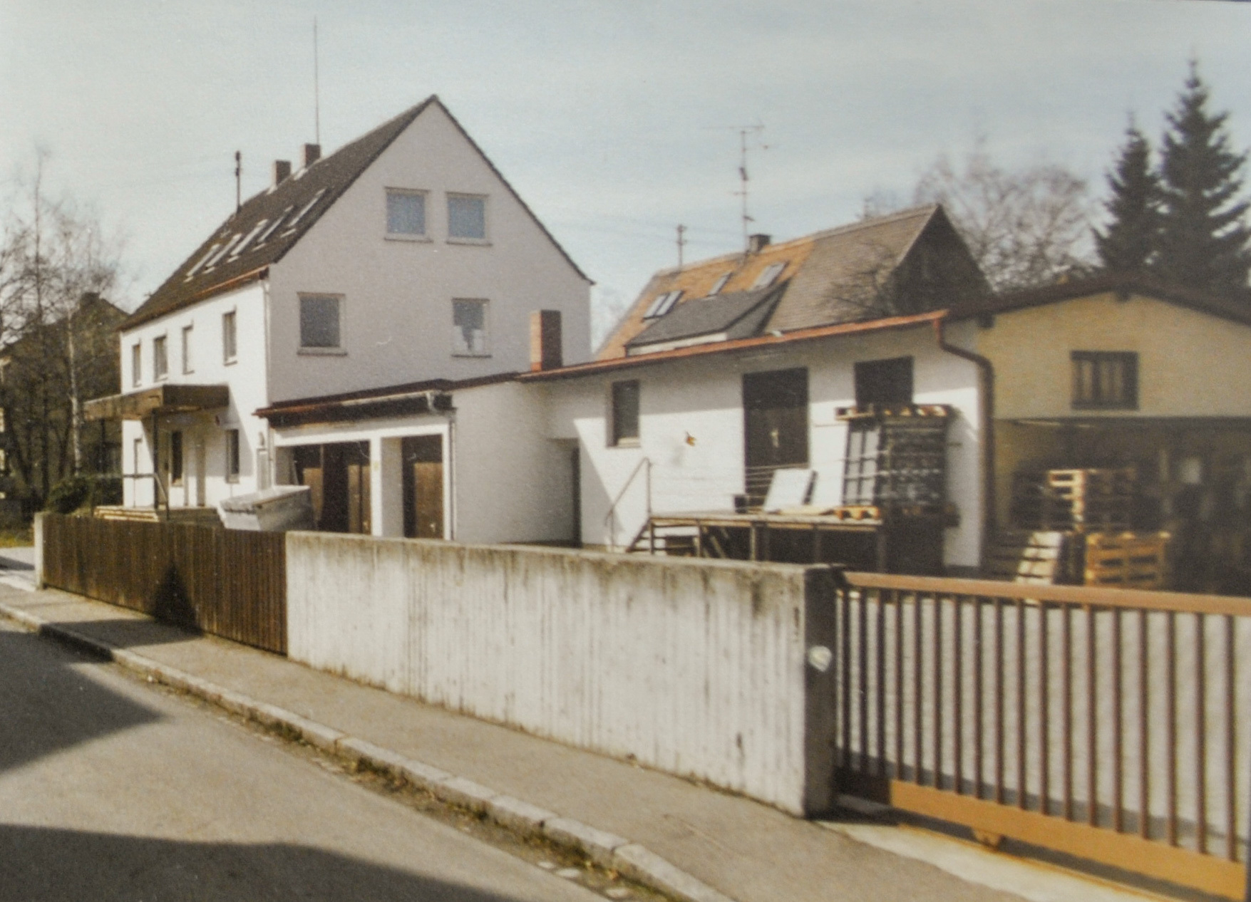 Seit über 45 Jahren ein erfolgreicher Familienbetrieb. Foto: Spezialkabel Schmid.