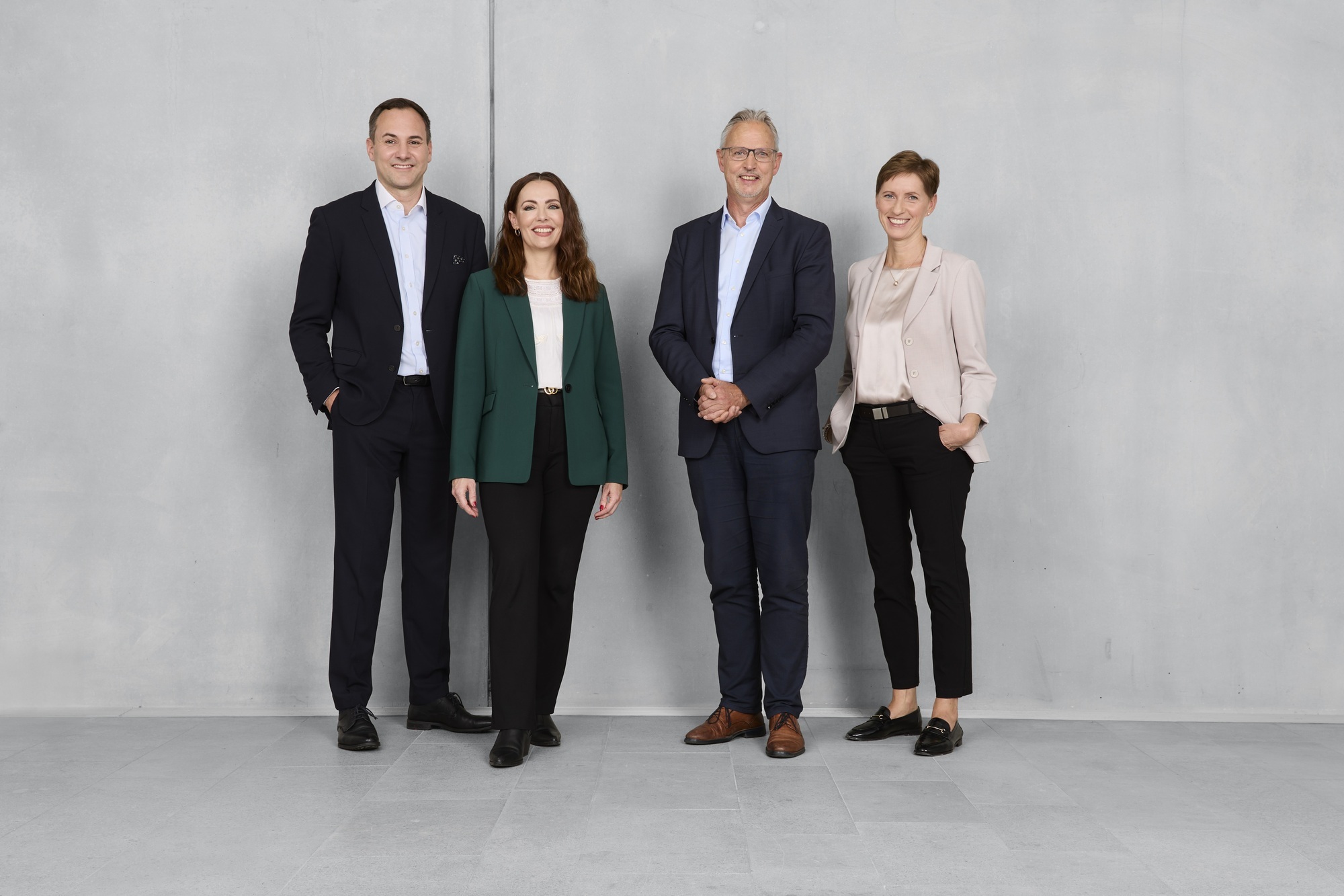 Das Team Schwaben der BayBG(v.l.n.r.): Christian Fiederling, Isabelle Galic, Alois Bösl und Eveline Roth. Foto: BayBG / Tanja Huber, Traunstein