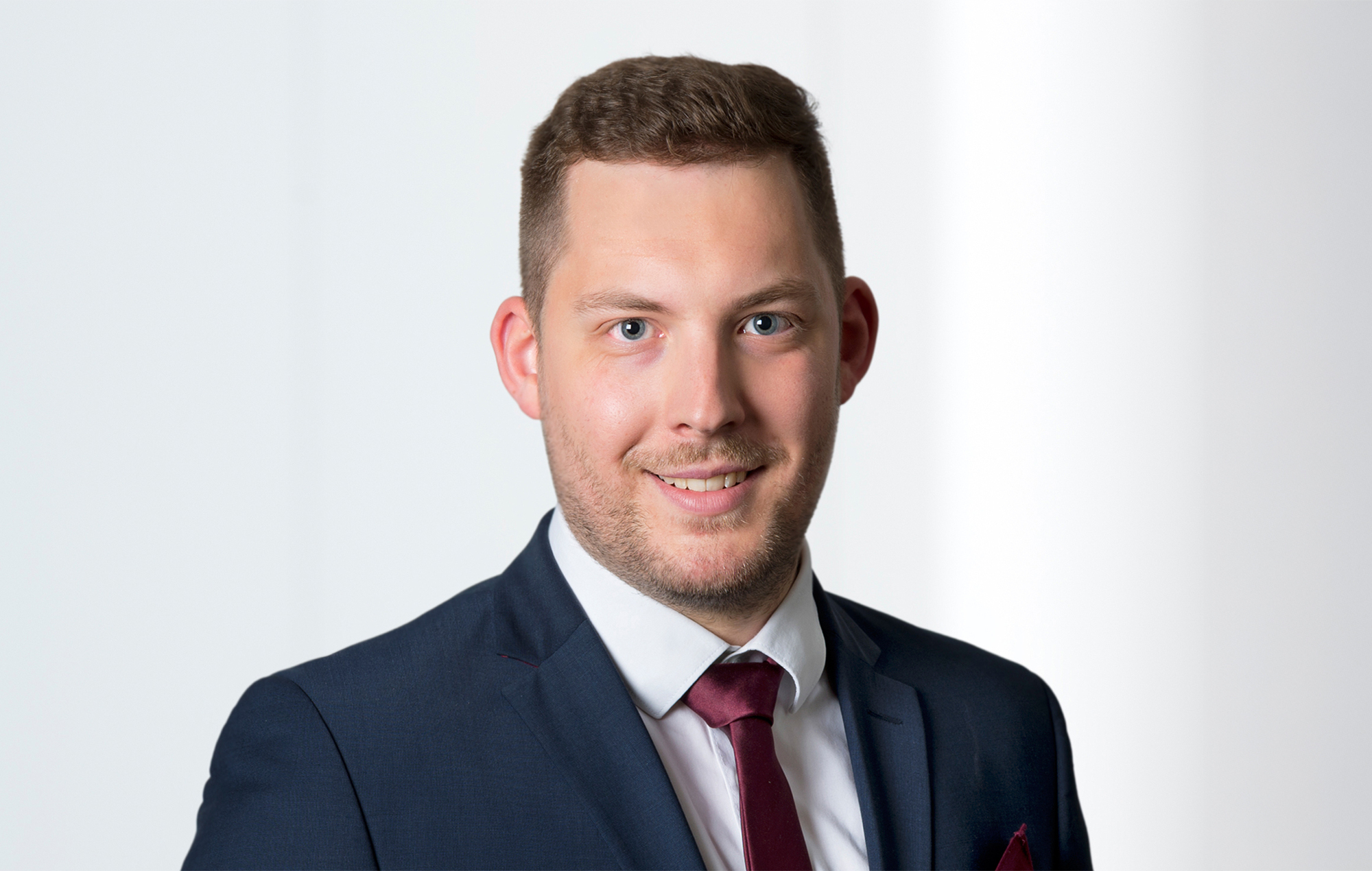 Maximilian Riedel ist Anwalt der Augsburger Wirtschaftskanzlei SCHEIDLE &amp; PARTNER und berät in den Schwerpunkten Bau- und Architektenrecht. Foto: SCHEIDLE