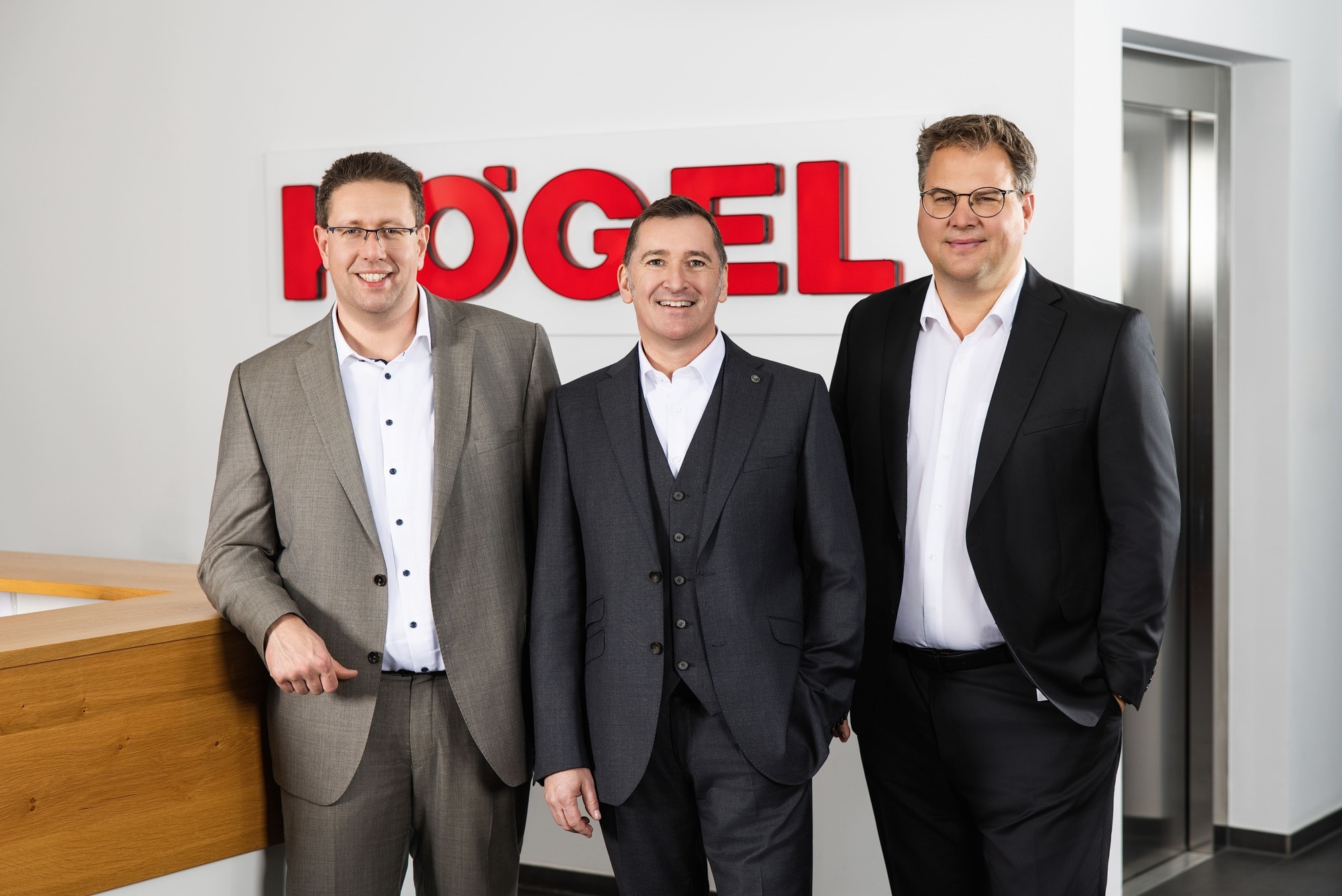 Von links nach rechts: Christian Spengler, CFO; Markus Siegner, CEO; Thore Bakker, CSO. Foto: Kögel Trailer