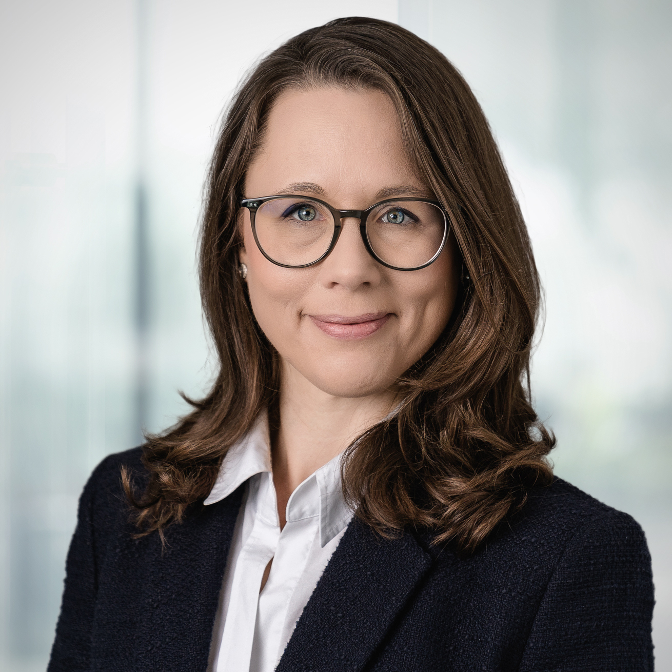 Christina Graf ist neue Partnerin bei HLB Augsburg Schwaben und Leiterin des neuen Standortes München. Foto: Natascha Wiebking