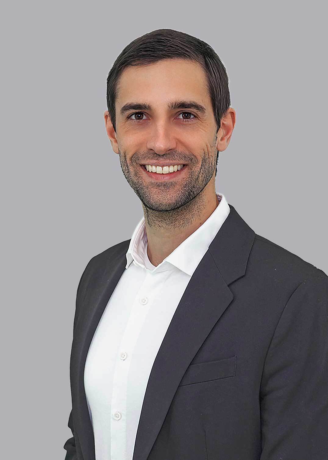 Der Profi-Kanute Hannes Aigner tritt für die Freien Wähler als Oberbürgermeisterkandidat in Augsburg an. Foto: Freie Wähler Augsburg