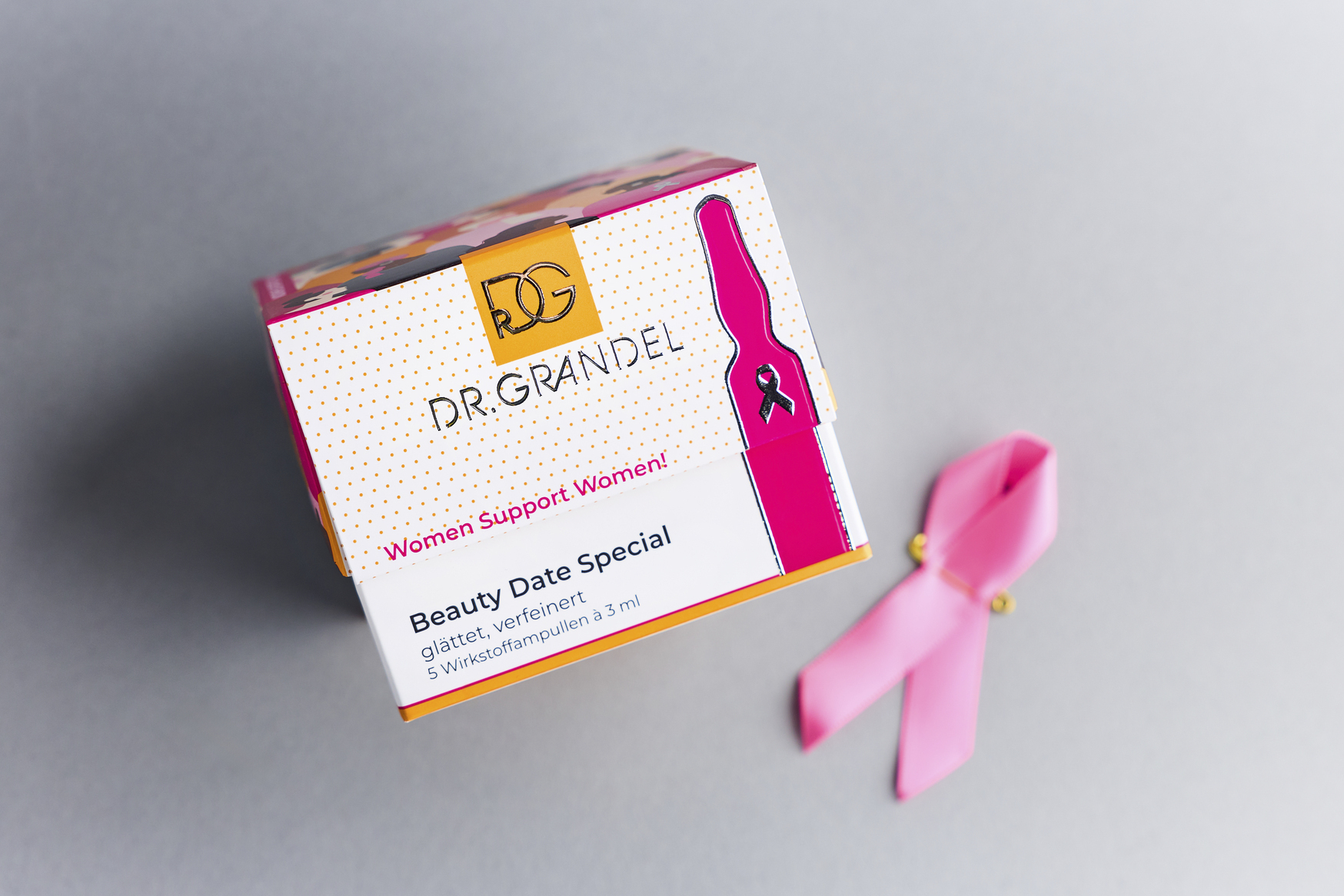 Mit der Limited Edition von Women Support Women macht GRANDEL auf Brustkrebs aufmerksam. Foto: Dr. Grandel GmbH