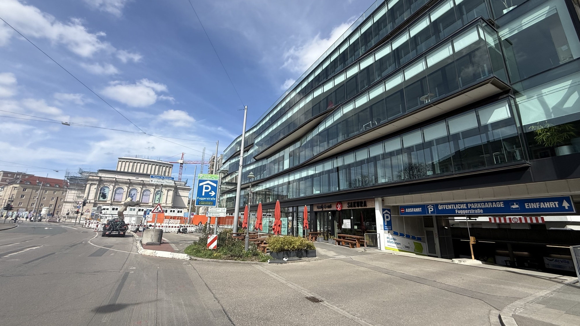 Das Parkhaus in der Augsburger Fuggerstraße ist für rund fünf Monate geschlossen. Foto: Andreas Menke