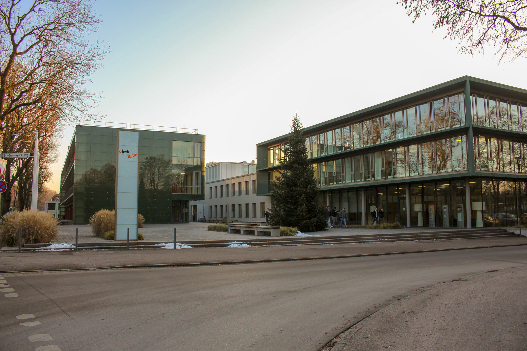Die Konjunktur im Handwerk der Region Augsburg schwächt sich ab. Das zeigt die Konjunkturumfrage der HWK.