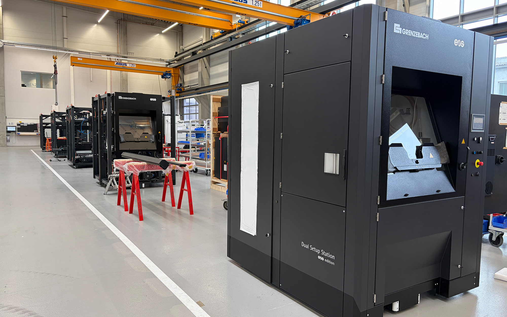 Die bestellten 155 Dual Setup Stations fertigt Grenzebach am Firmenhauptsitz in Hamlar. Foto: Grenzebach