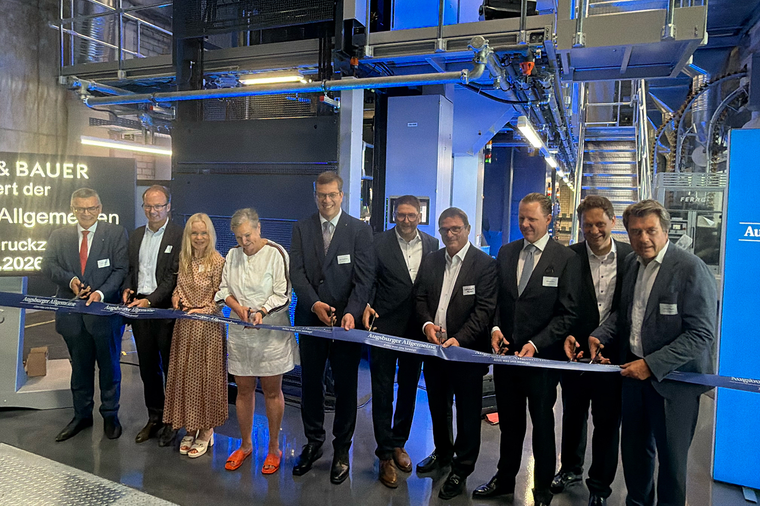 Die offizielle Einweihung der neuen Druckmaschine der Mediengruppe Pressedruck. Foto: B4BSCHWABEN.de
