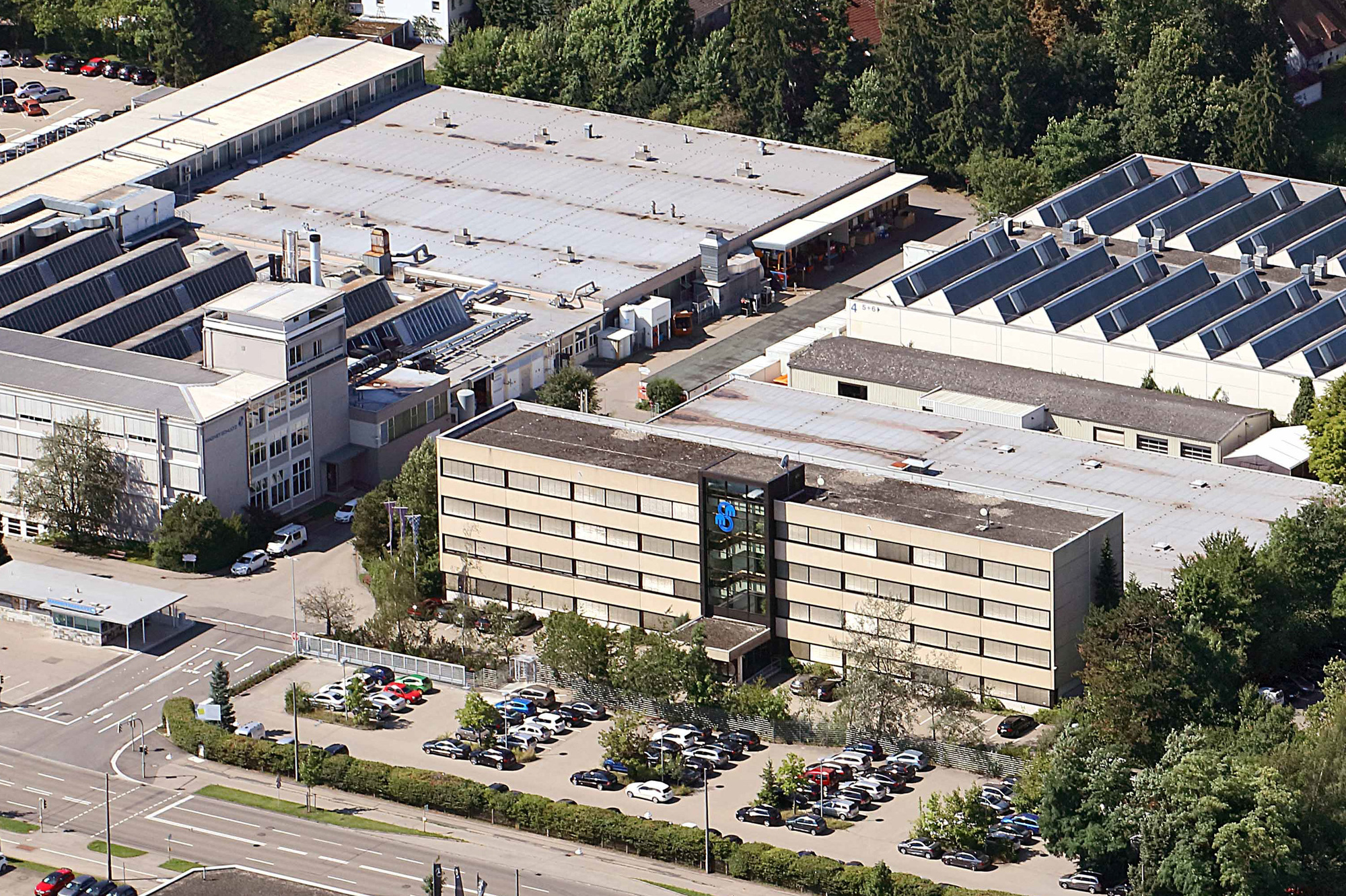 Der Stammsitz von Magnet-Schultz in Memmingen. Foto: Magnet-Schultz GmbH &amp; Co. KG