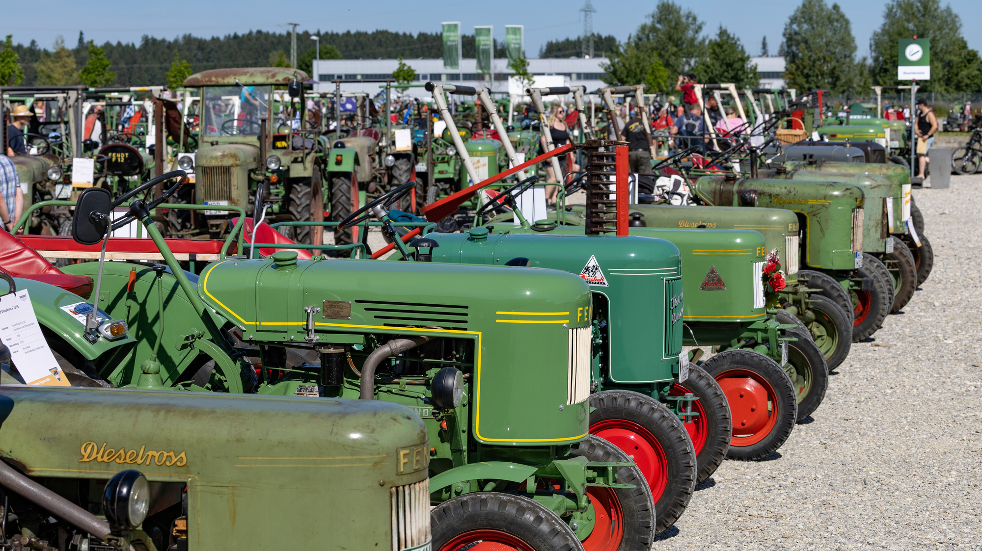 Fendt Dieselrosstreffen in Marktoberdorf begeistert mit 500 historischen Dieselrössern