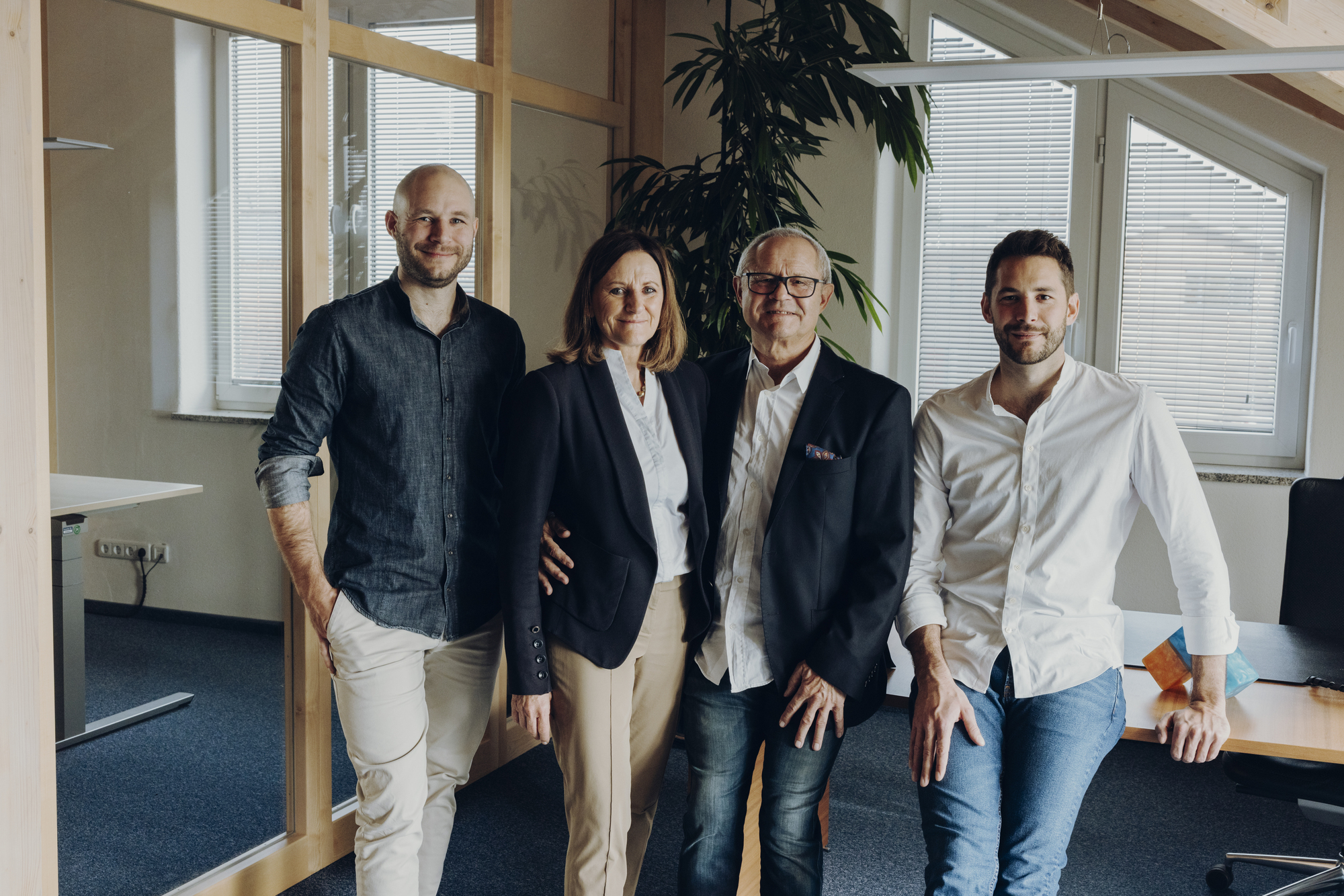 Familienunternehmen seit 1994 in 2. Generation. Von links: Manuel, Margit, Josef und Alexander Diepolder. Foto: Allgäu Batterie