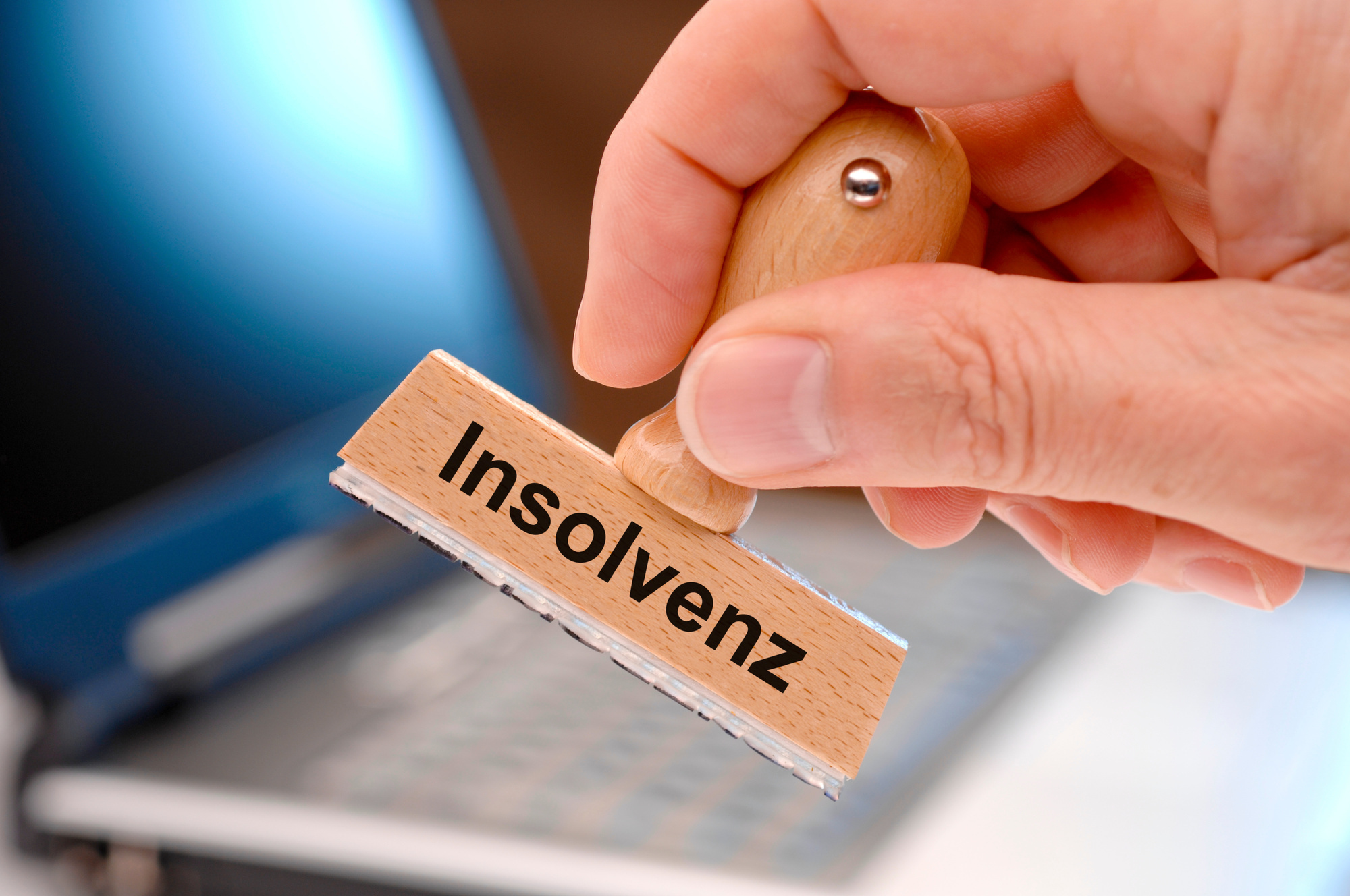 Die Grabmeier GmbH aus Augsburg ist insolvent. Der Geschäftsbetrieb wird eingestellt. Foto: stock.adobe.com/ Wolfilser