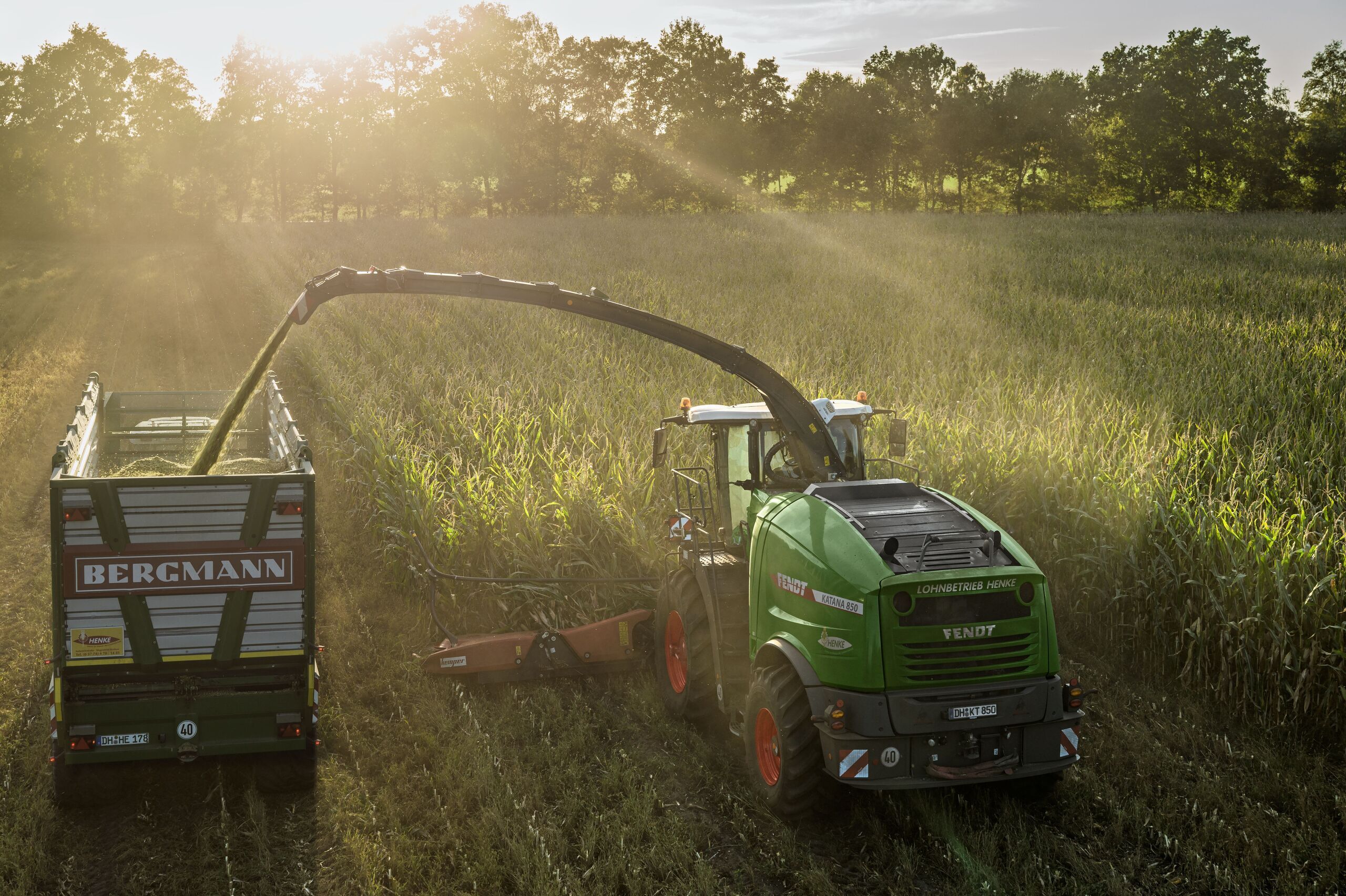 Der Fendt Katana Feldhäcksler mit der Fendt Forage Quality Cam im Einsatz.