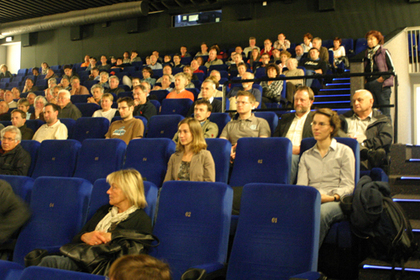 Filmpremiere im Colosseum Center Kempten: Die 4. Revolution